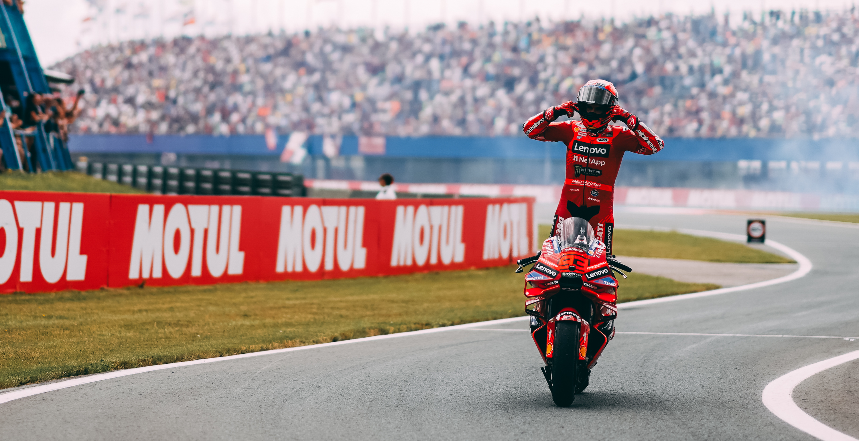Image 410919010682 Marc Marquez celebrating a victory wearing Alpinestars gear