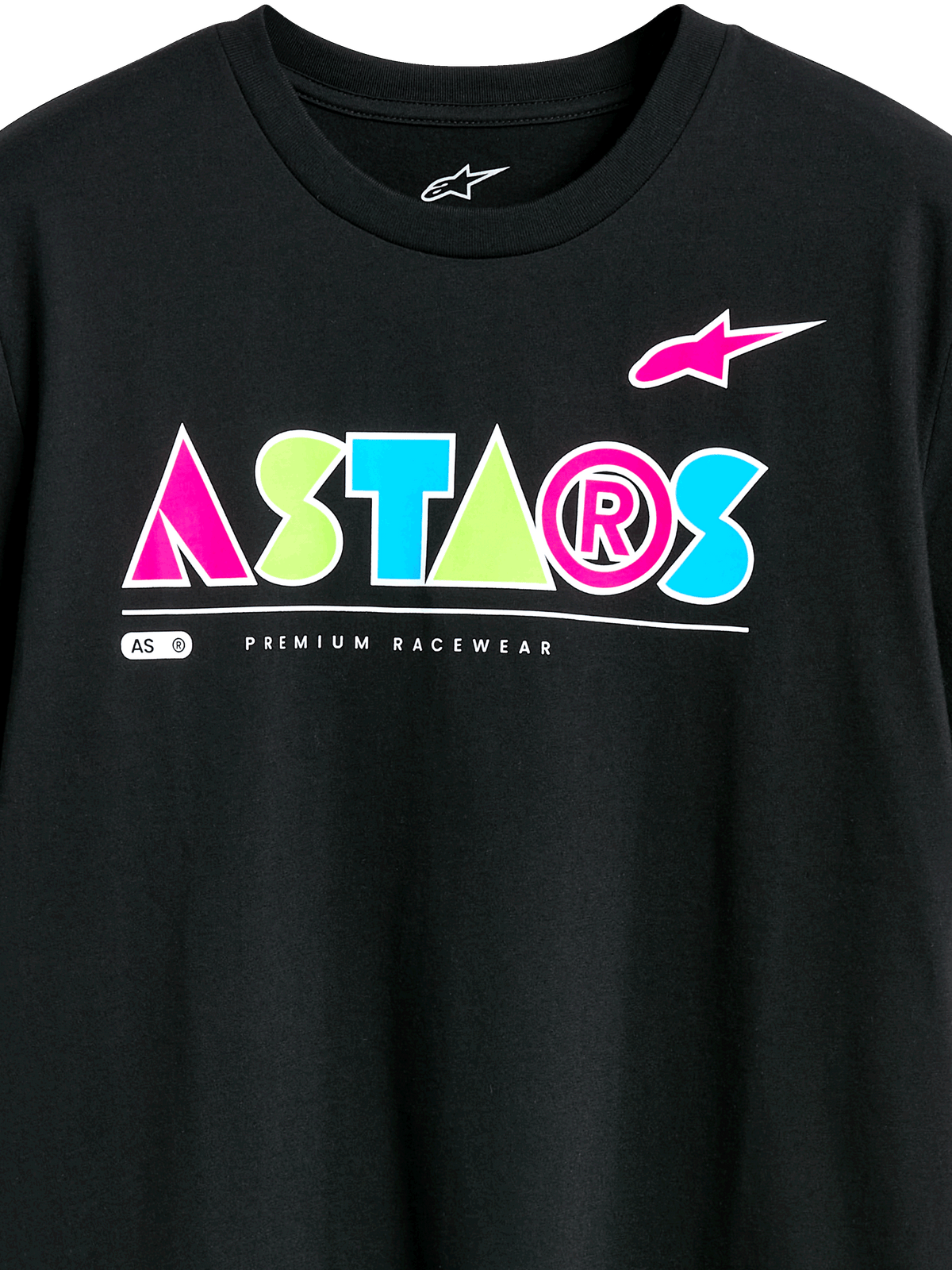 Camiseta Alpinestars Cereal CSF, camiseta de manga corta, negra, logotipo ASTARS geométrico y colorido con acentos en rosa, verde y azul, texto Premium Racewear, ropa urbana casual de estilo motorsport
