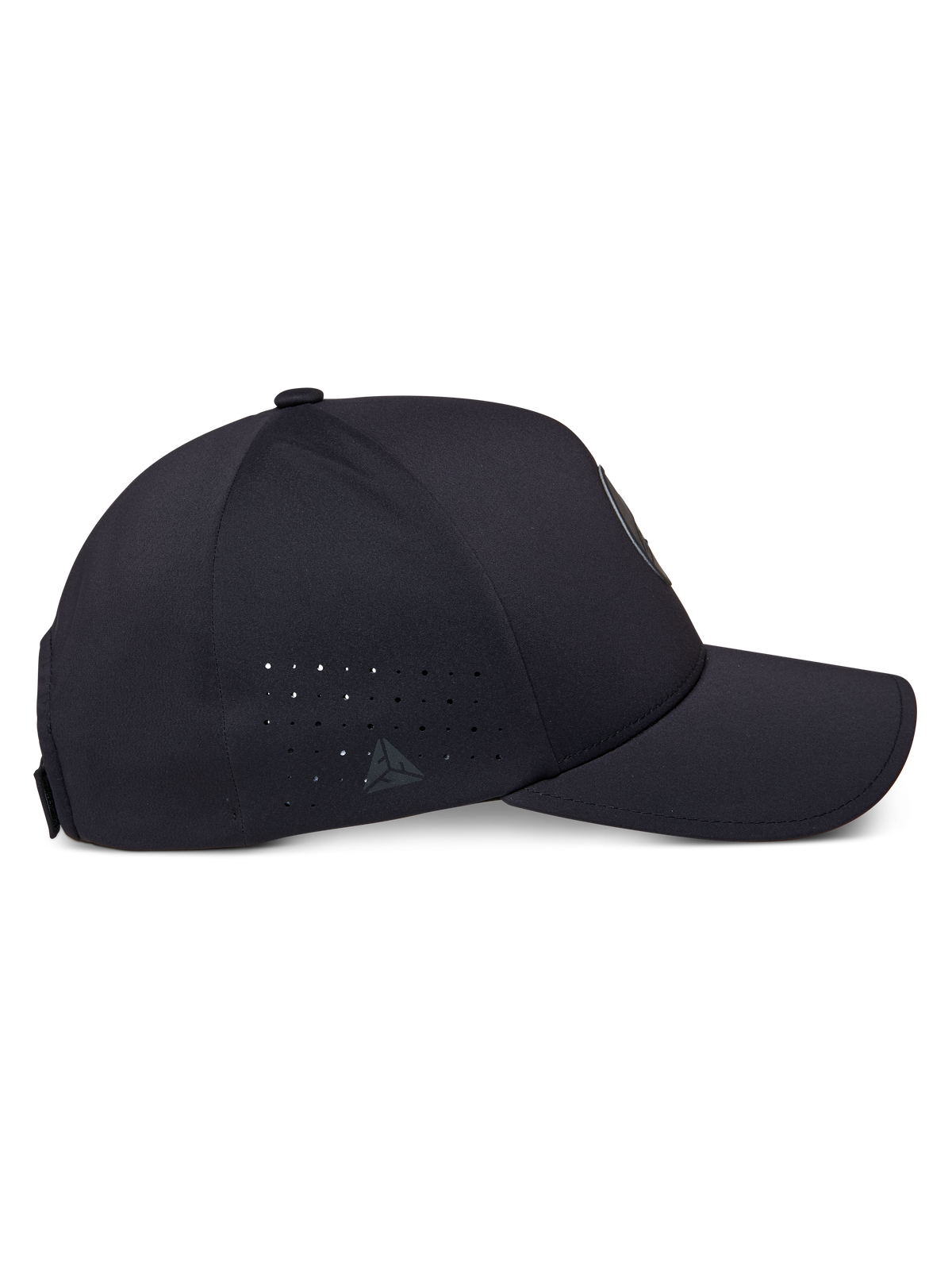 Gorra Alpinestars Apex, perfil lateral, color negro, con corona estructurada y visera curva, perforaciones en los paneles laterales, pequeño logotipo reflectante y construcción suave sin costuras para un estilo limpio
