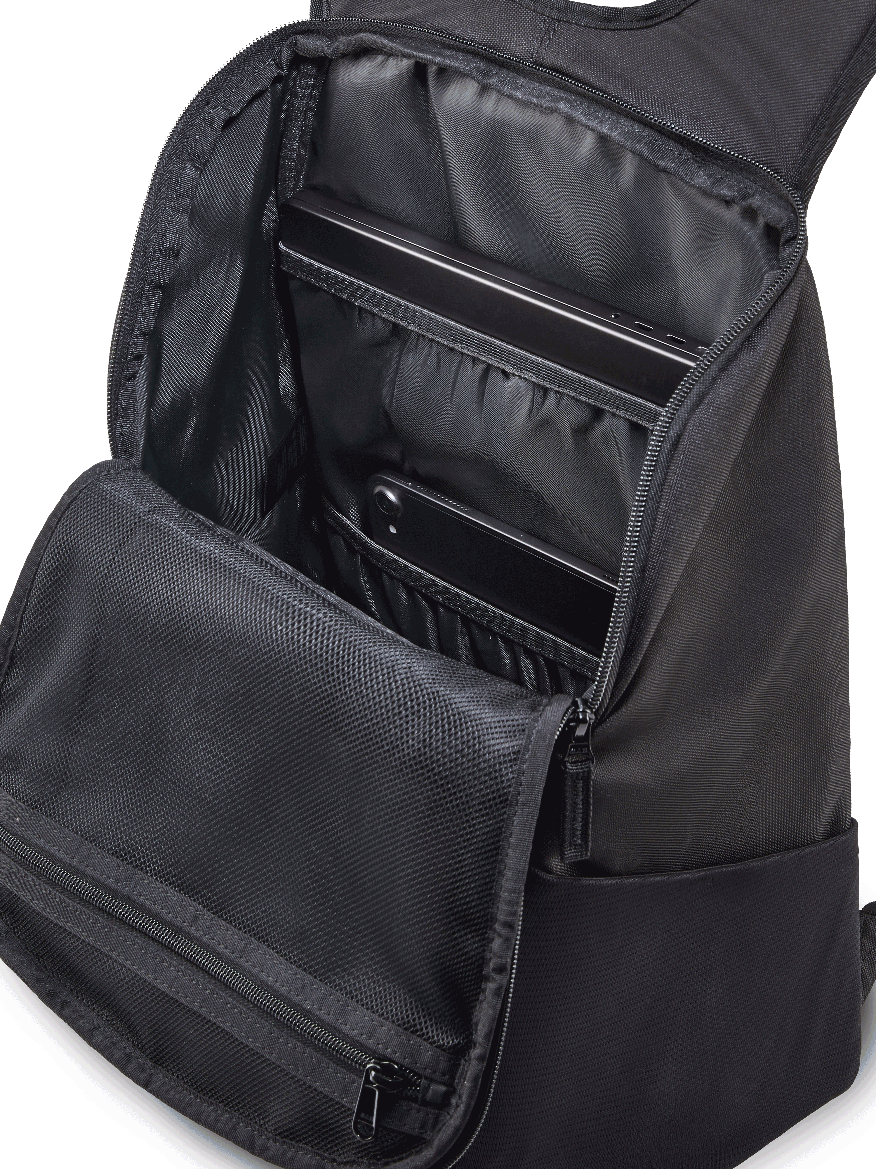Mochila Alpinestars Defcon V3, mochila diaria de tamaño pequeño en color negro y blanco, poliéster 600D duradero, con bolsillo frontal con cremallera, bolsillos laterales de malla para botellas de agua y logotipo de Alpinestars impreso