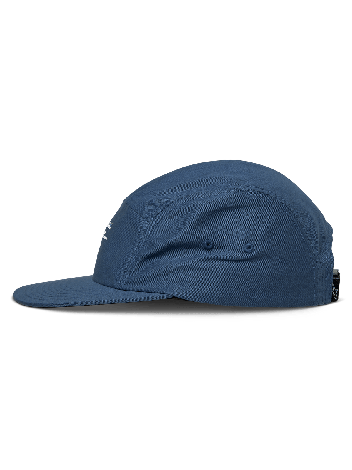 Alpinestars Peasy Hat, gorra tipo jockey de 5 paneles, azul, vista de perfil lateral, visera plana, corona sin estructura, tejido de sarga, accesorio casual inspirado en el automovilismo