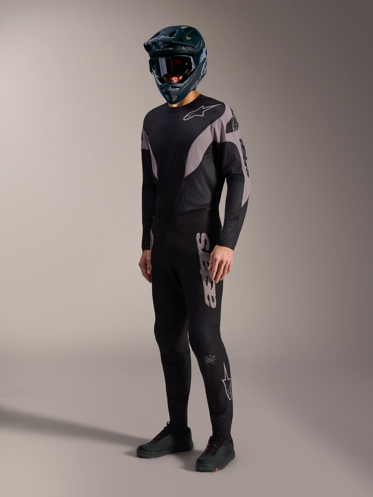 Kit de MTB A-Supra Elite negro y gris, pantalones y jersey elásticos de alto rendimiento con marca Alpinestars