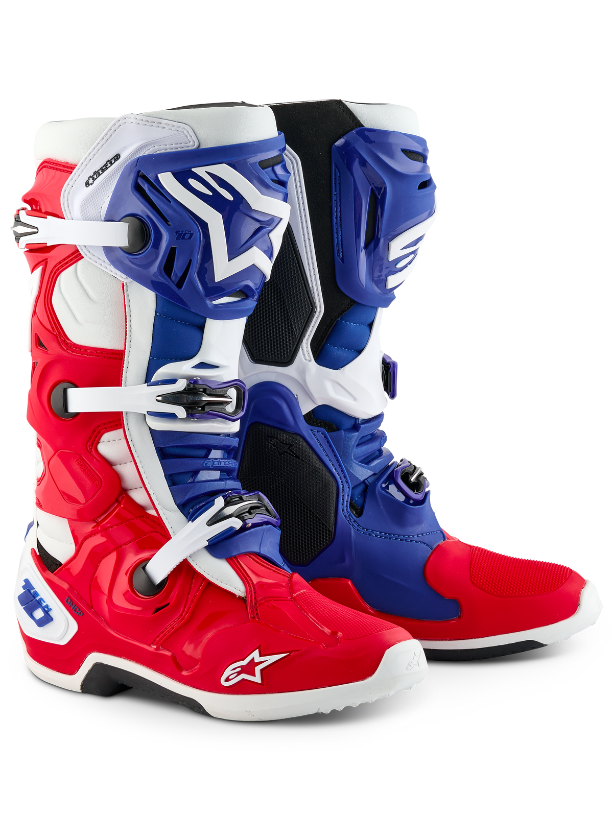 Botas Alpinestars Limited Edition Fortitude Tech 10, botas de motocross, rojo brillante, blanco y azul, con sistema de cierre de triple hebilla, logotipo Alpinestars y diseño patriótico, construcción duradera de TPU y microfibra para un rendimiento off-road de élite