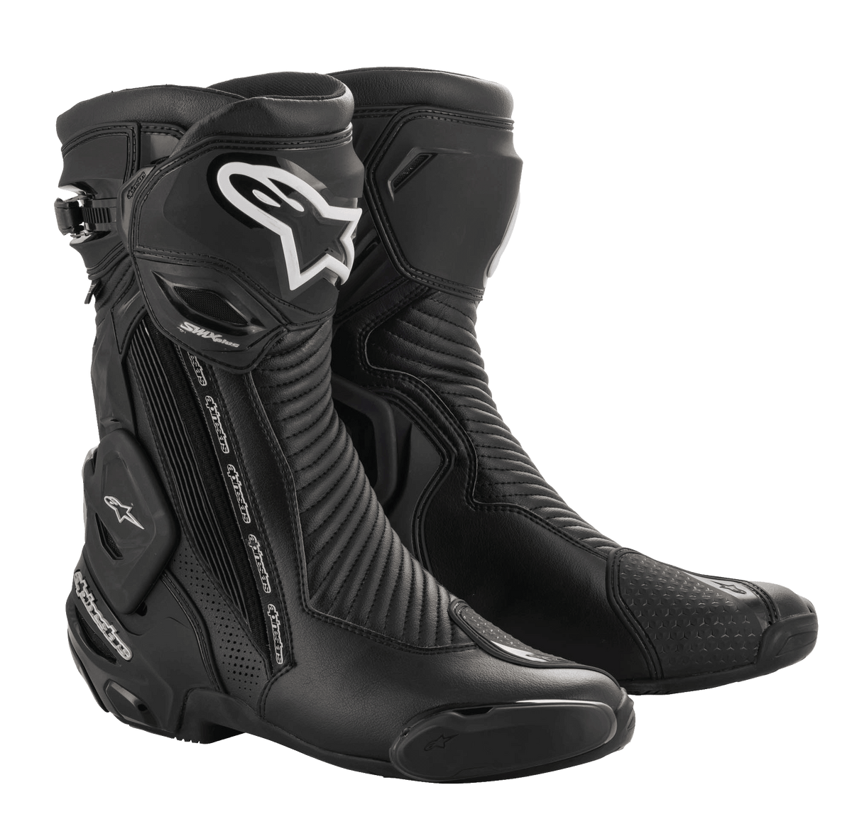 Bota Alpinestars SMX Plus V2 GORE-TEX, botas negras de competición para moto con logotipos plateados y blancos, diseño impermeable y transpirable, con protección reforzada en el tobillo, paneles de acordeón flexibles y placas protectoras de TPU para competición y conducción deportiva