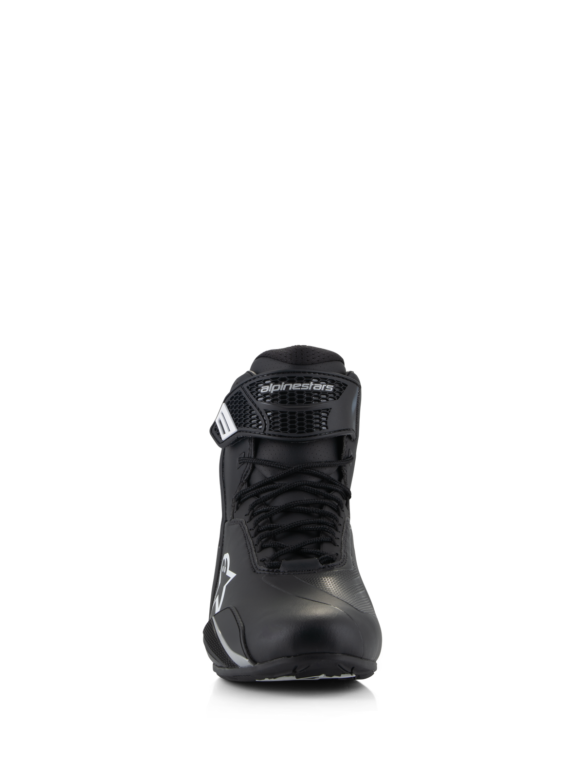 Zapatos Alpinestars Stella Faster-4, calzado de conducción para mujer, color negro, vista frontal, con cierre de cordones y correa de velcro ajustable con el logo de Alpinestars, calzado técnico de carretera con construcción de microfibra ligera
