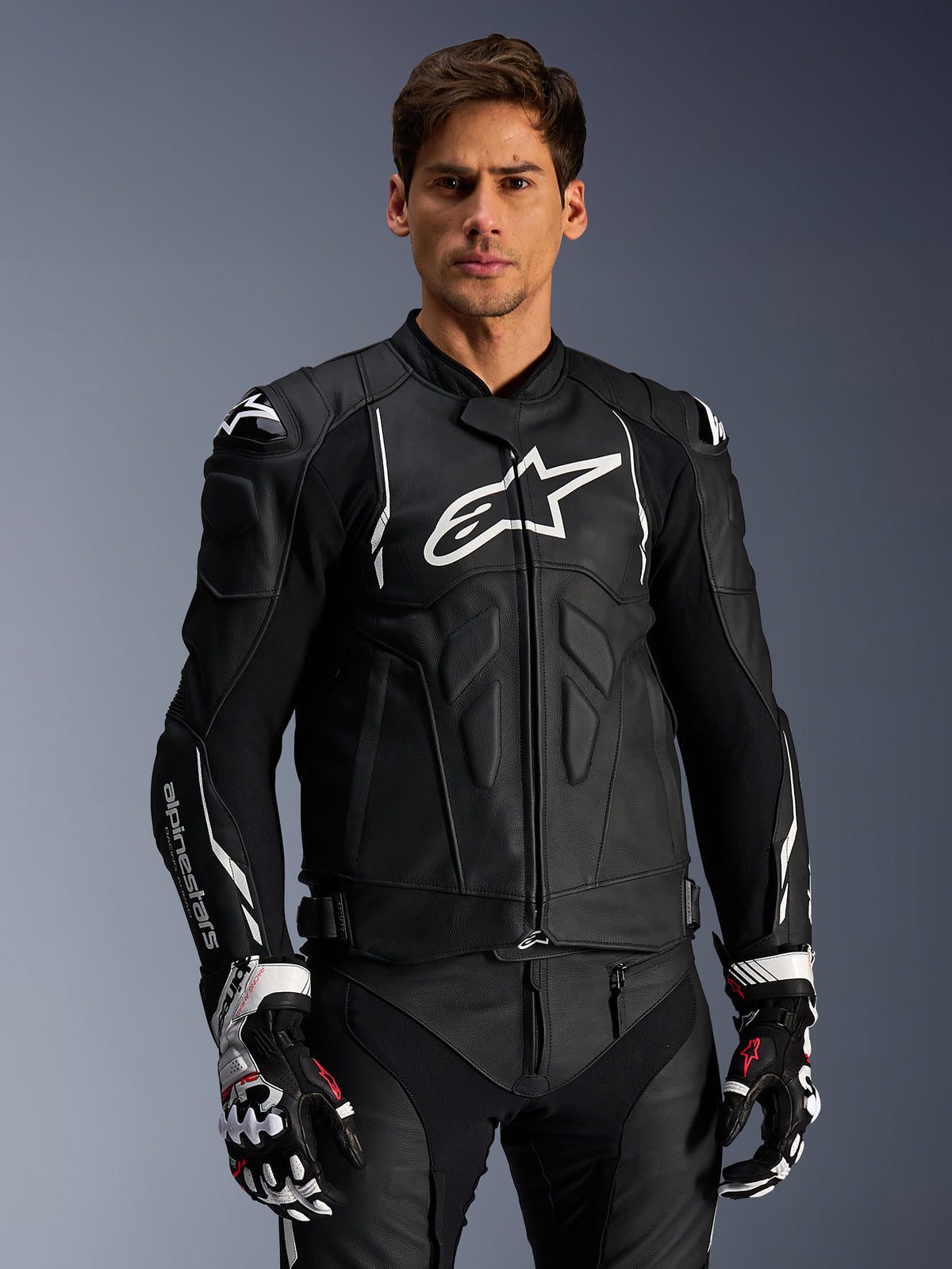 Alpinestars Dusk, chaqueta de cuero de moto para hombre, negra y blanca, Tech-Air Ready, construcción en cuero bovino.