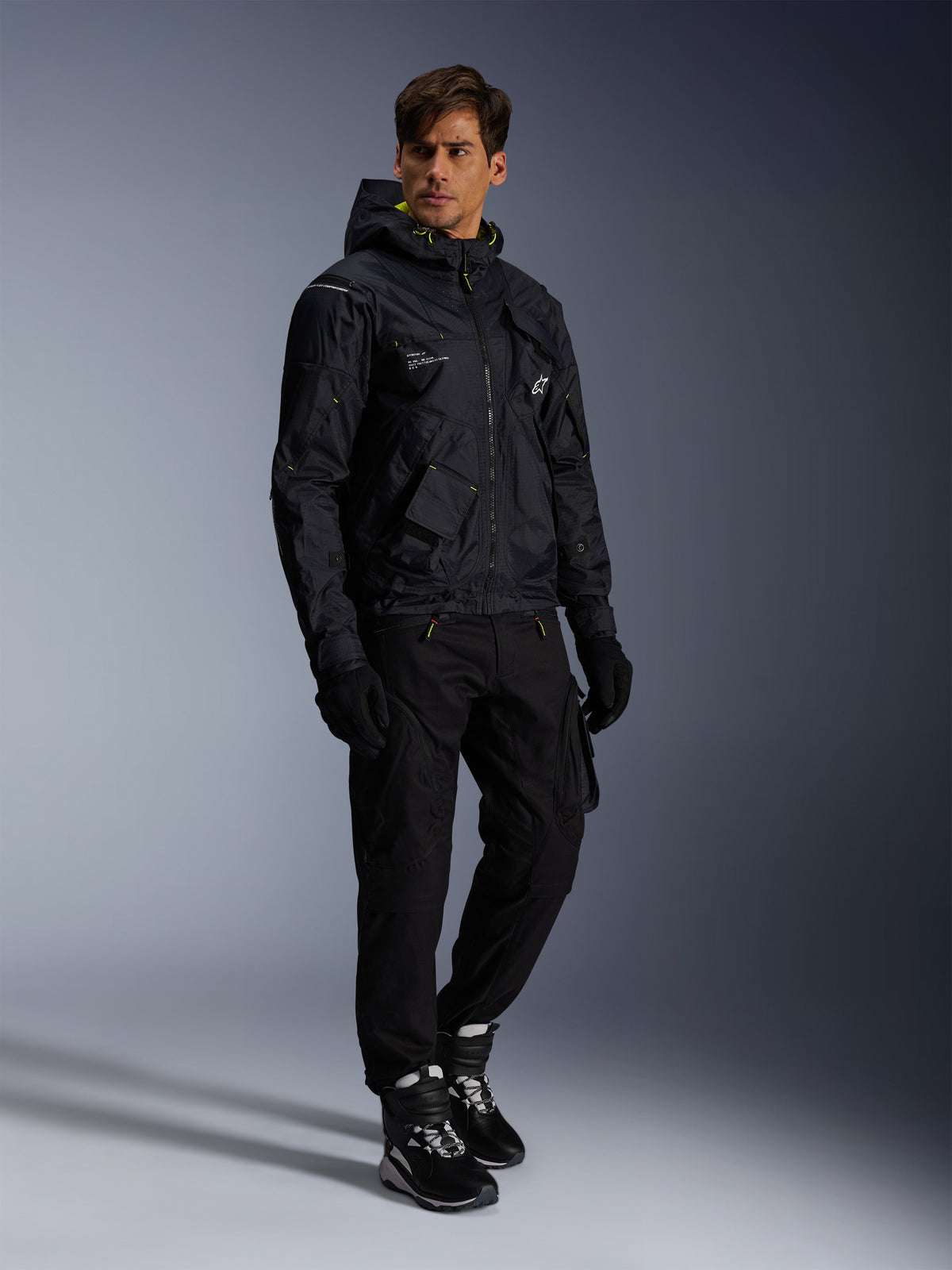 Alpinestars Mogress Air, chaqueta de moto urbana para hombre, negra y lima punch, diseño utilitario de ripstop ventilado.