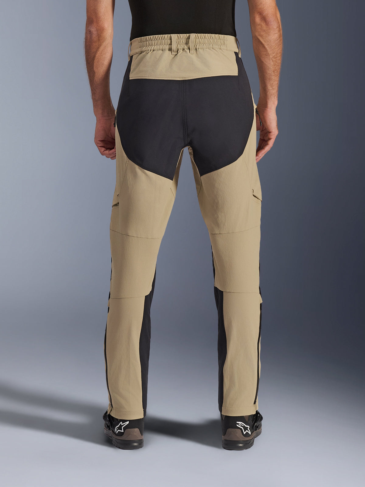 Pantalones Explore AST