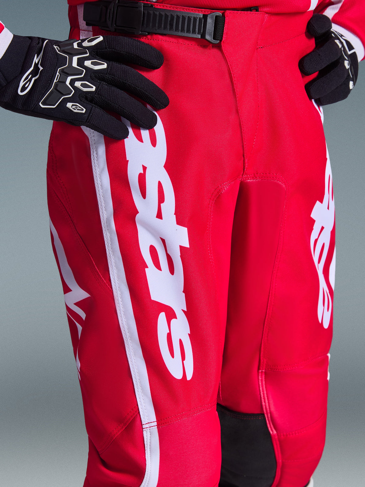 Pantalones Fluid Apex Juveniles 2026