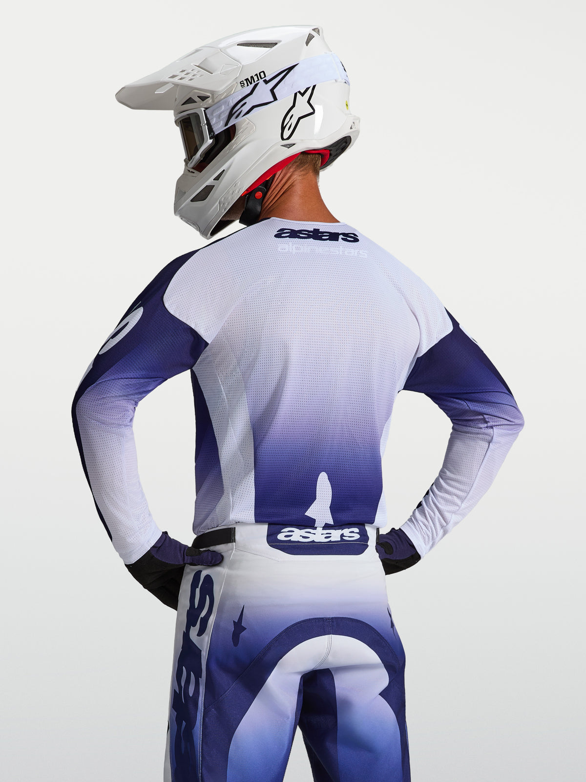Alpinestars Jersey Racer Air Amber, jersey de motocross para hombre, azul y blanco, vista trasera con malla ventilada
