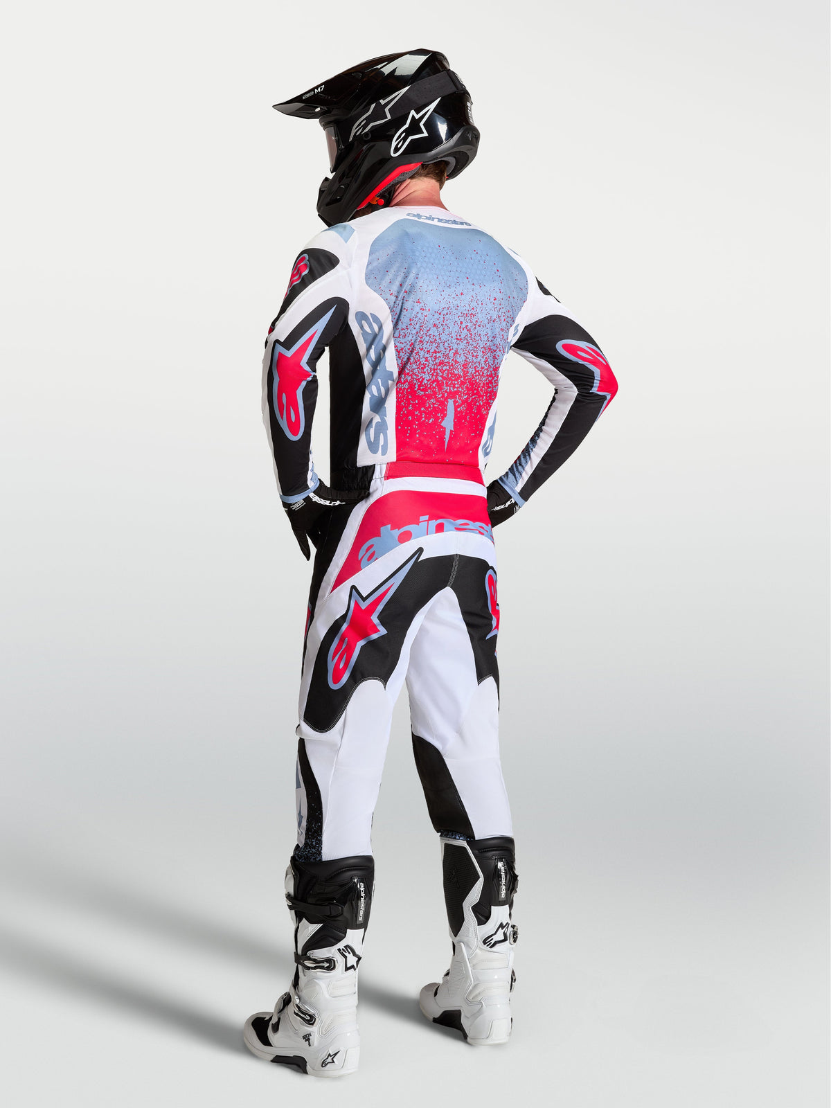 Alpinestars Fluid Drag, conjunto de motocross para hombre, negro, blanco y rojo con gráficos efecto spray y estilo off-road