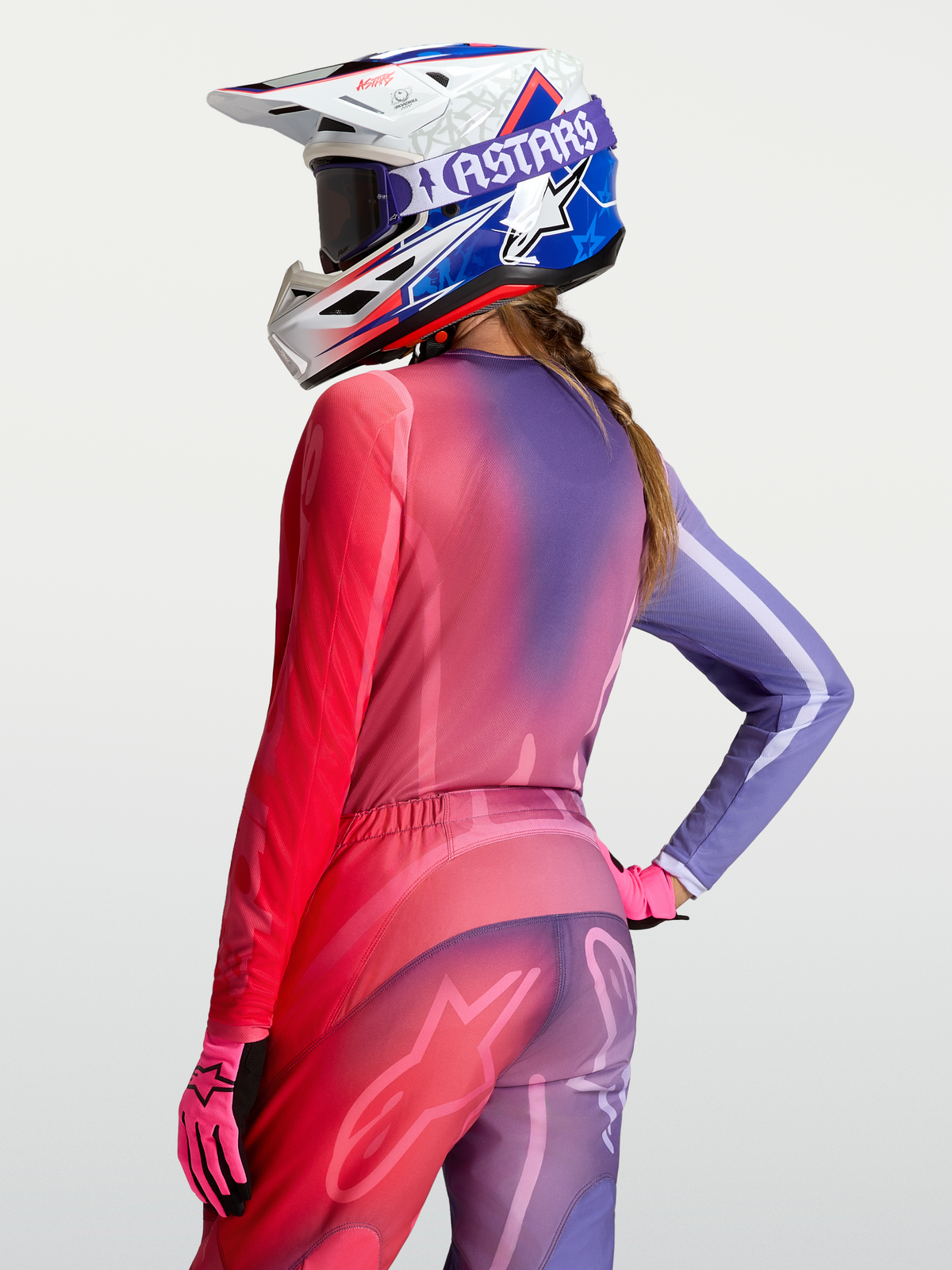 Alpinestars Stella Fluid Kepler Jersey, camiseta de motocross para mujer, degradado morado y rojo, polifabricado transpirable para off-road.