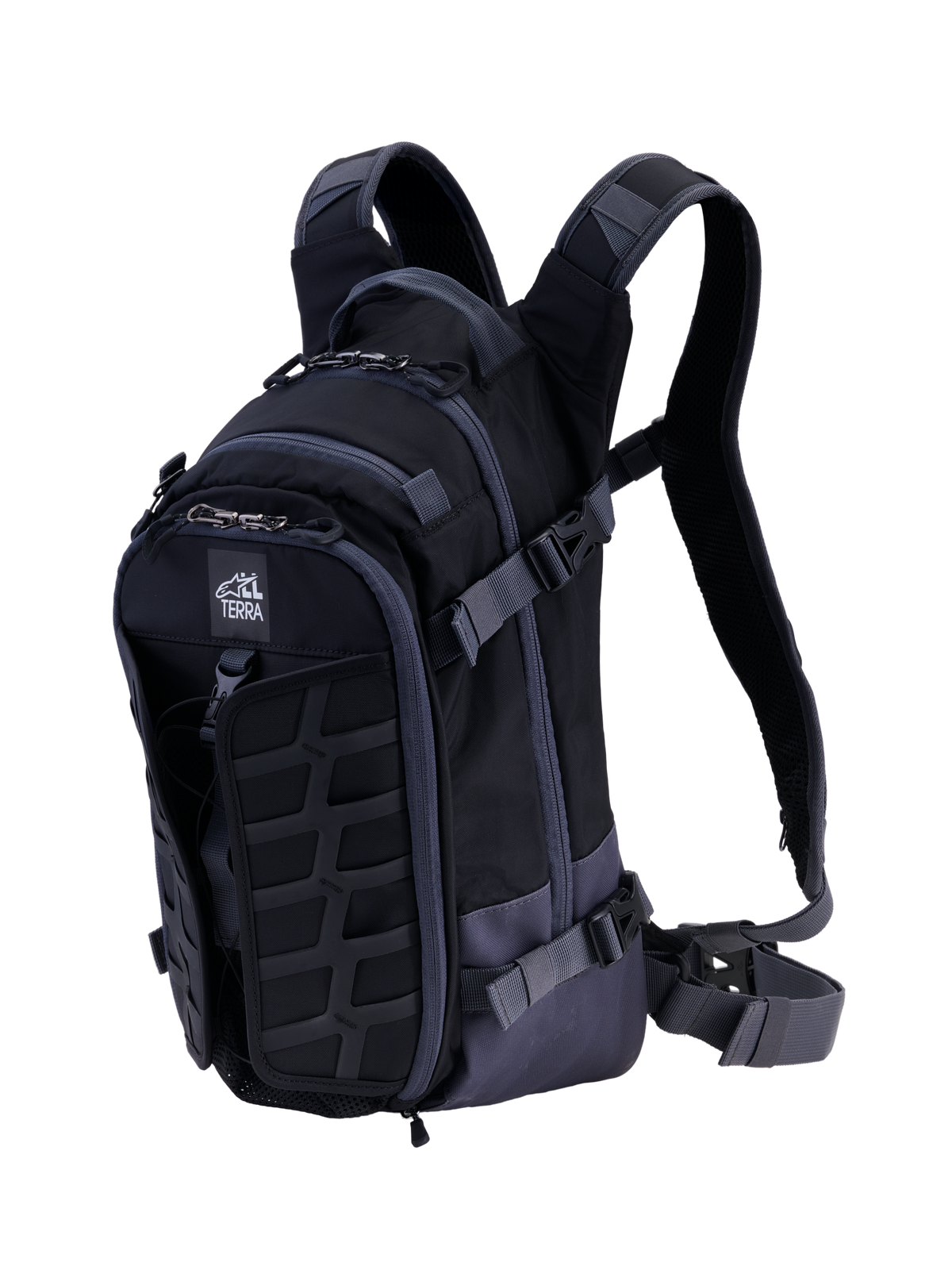 Mochila Alpinestars AT-15, mochila técnica de motociclismo, negro y gris oscuro, con un robusto panel frontal MOLLE, correas de compresión ajustables, correas acolchadas para los hombros con cierre magnético en el pecho y el logo All Terra, diseñada para conducción de aventura off-road