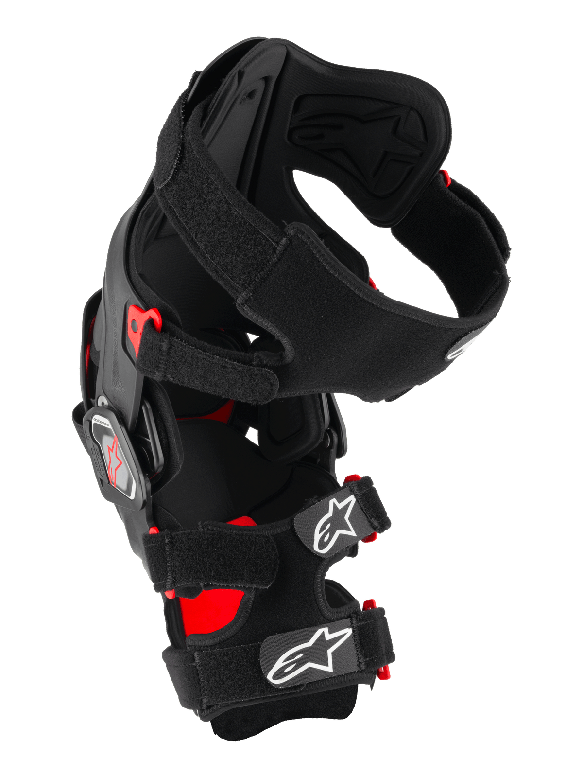 Rodillera Alpinestars RK-7 Plasma, protector de rodilla para motocross, negro y rojo, vista lateral con marco asimétrico reforzado con fibra, sistema de bisagra de cuatro puntos y correas acolchadas en forma de X con logos Astar blancos