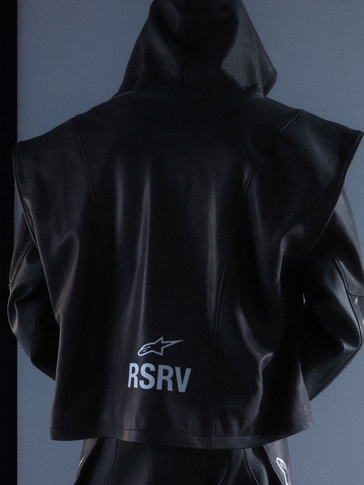 RSRV Axis Sudadera De Cuero