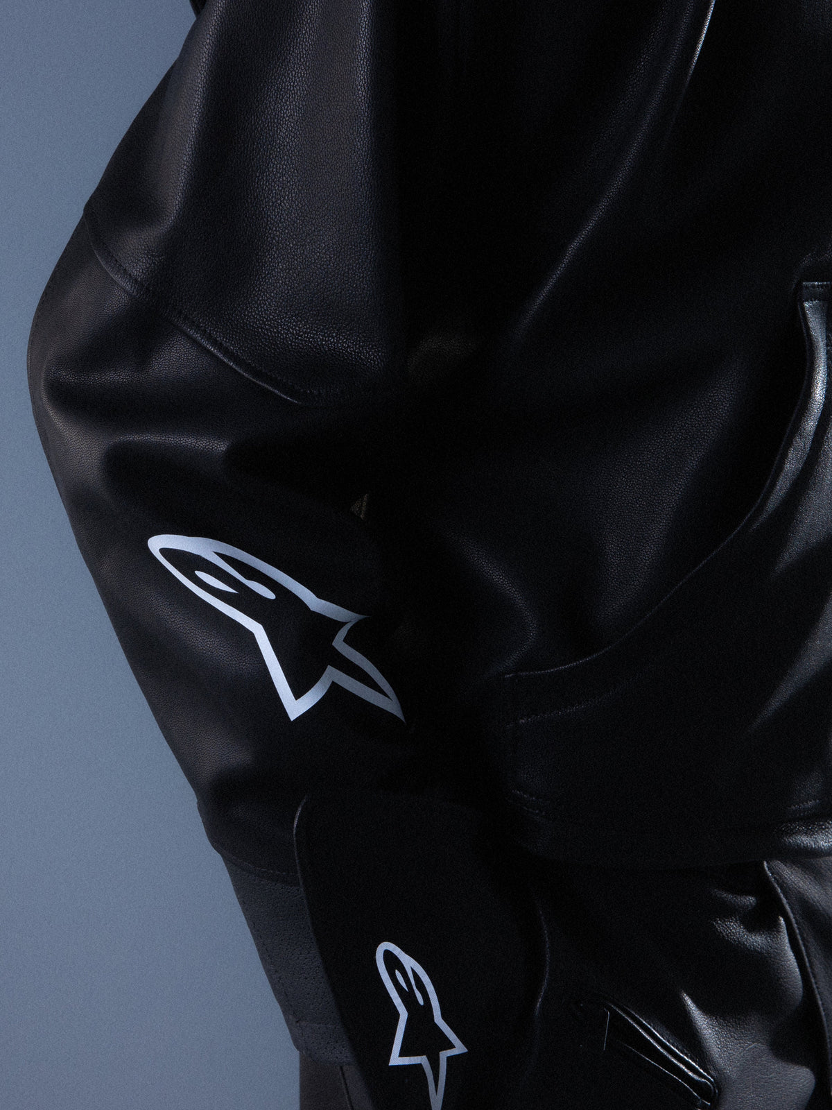 RSRV Axis Sudadera De Cuero