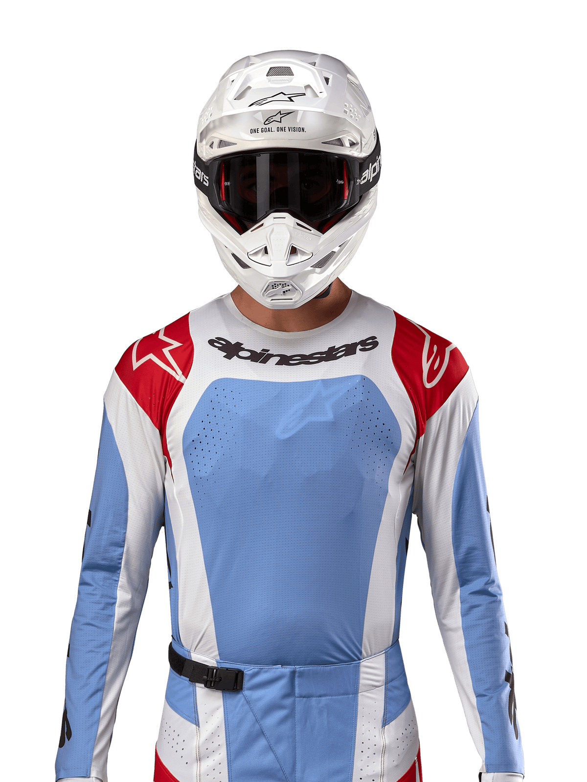 Alpinestars Techstar Ocuri Jersey 2024, jersey de motocross, azul claro, rojo Mars y blanco, vista frontal con ventilación cortada por láser y ajuste atlético, usado con casco blanco y gafas para un look profesional de competición off-road
