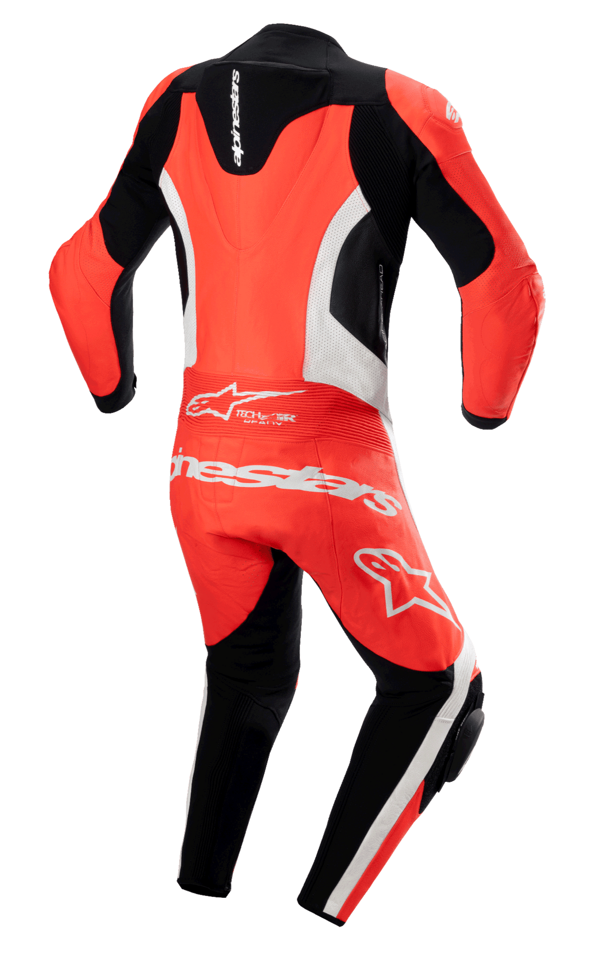 Mono de cuero Alpinestars GP Force Lurv de una pieza, rojo flúor, blanco y negro, vista trasera con joroba aerodinámica, paneles de cuero blanco perforado y marca Alpinestars en blanco destacado en la zona lumbar, traje de competición profesional con paneles elásticos de acordeón