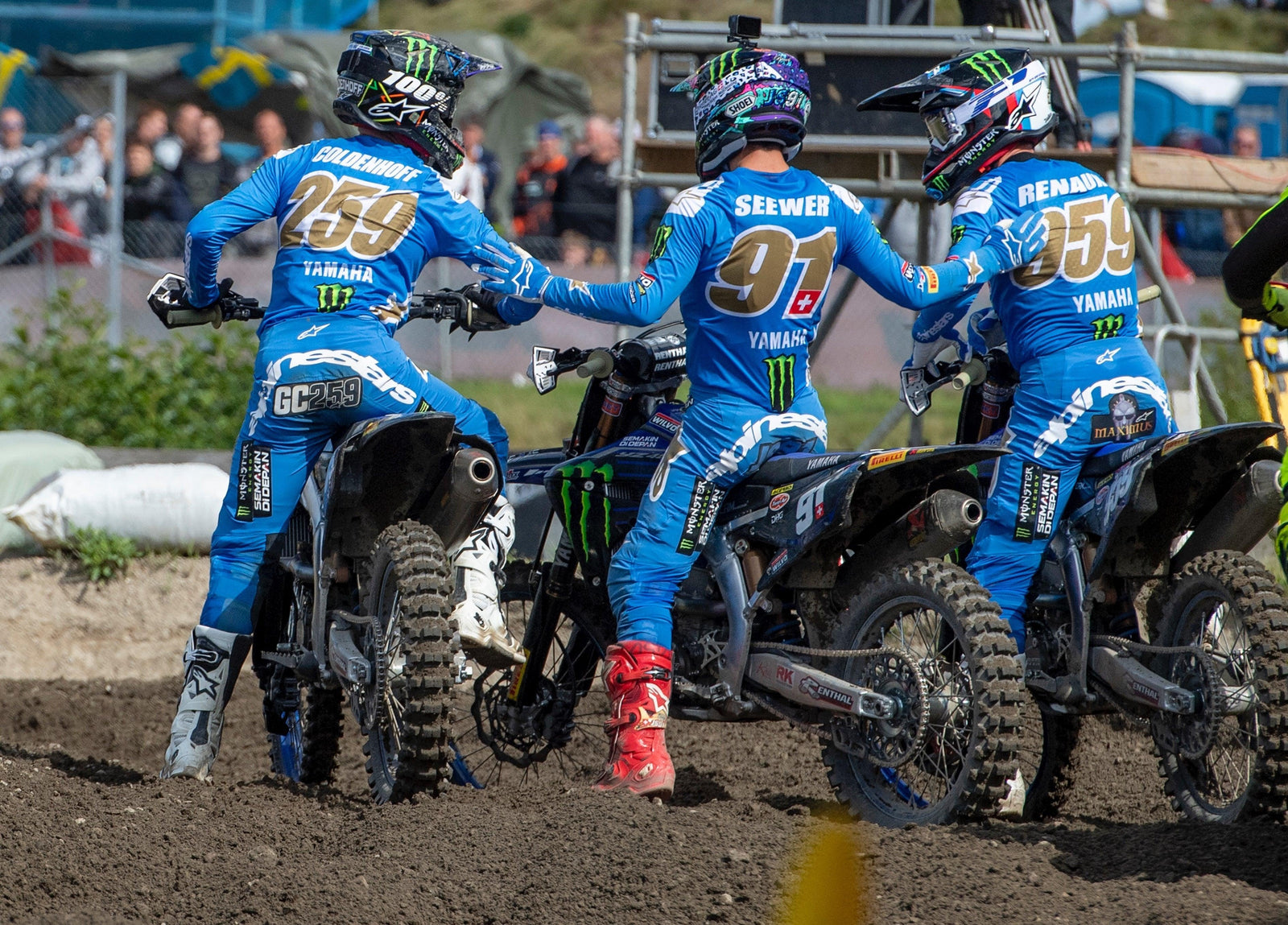 Alpinestars barren el podio MXGP como Maxime Renaux y Jeremy Seewer Win Motos, mientras que Seewer también toma la victoria general con Glenn Coldenhoff en tercer lugar en Uddevalla, Suecia