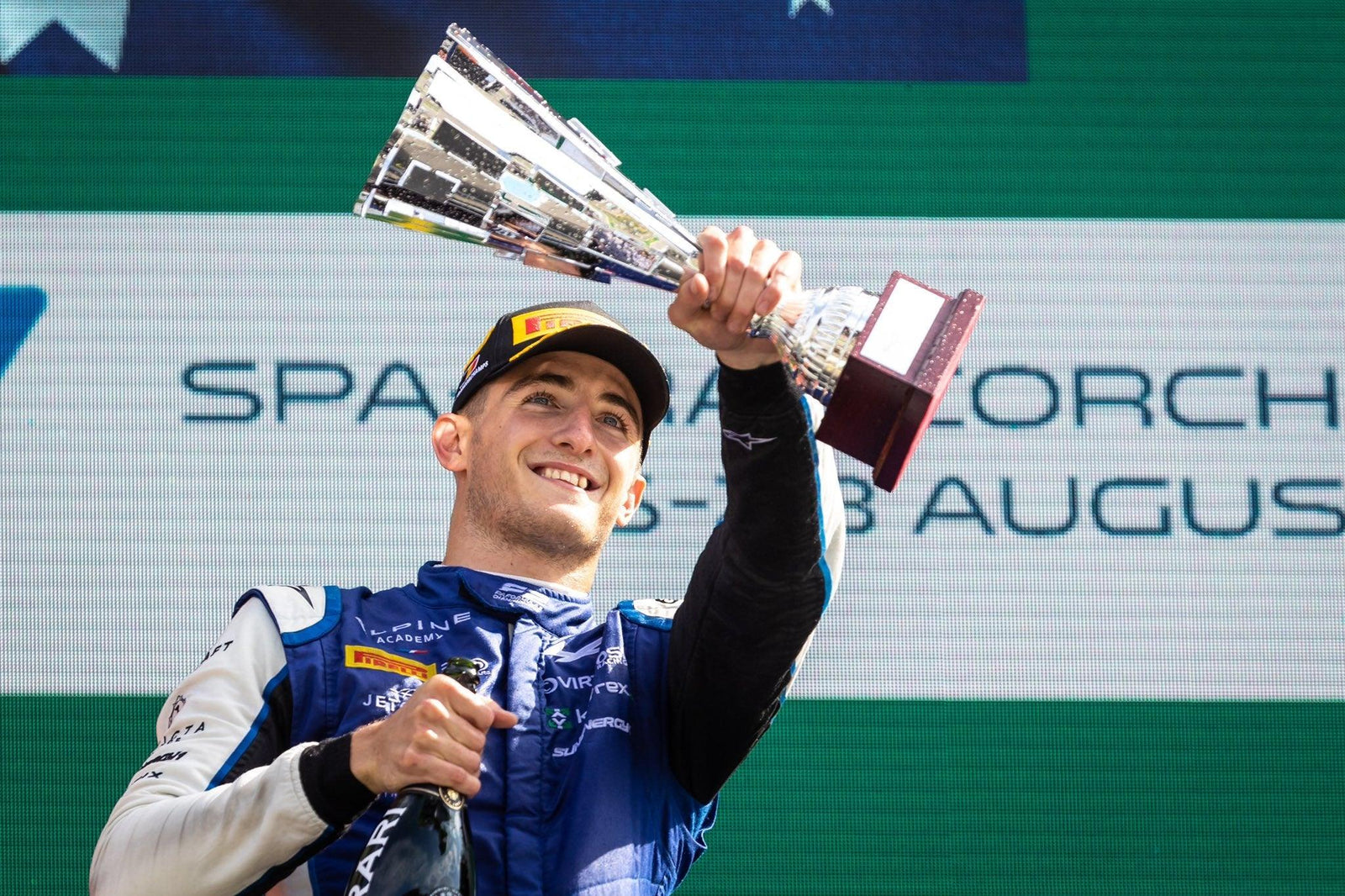 Serie Novato Jack Doohan SEALS F2 Victoria de la carrera en el fin de semana casi perfecto después del segundo lugar en la carrera Sprint en Spa-Francorchamps