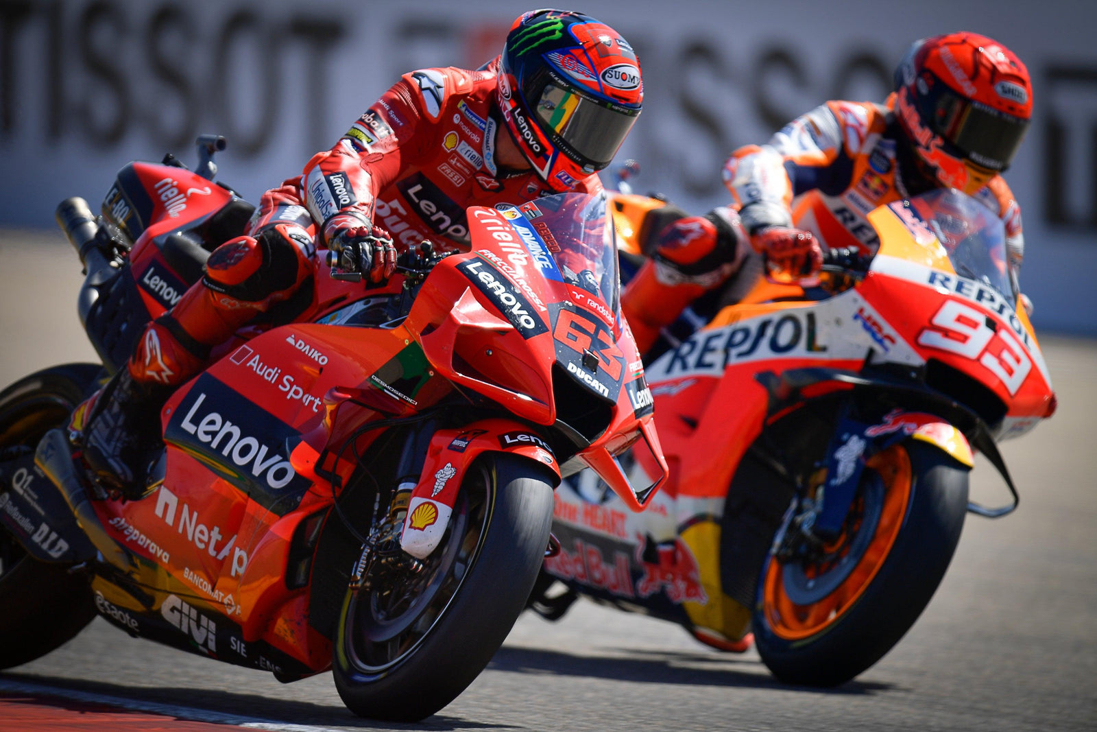 Impeccoble Bagnaia resiste un ataque implacable de Marc Márquez para ganar la raza Aragon MotoGP en España