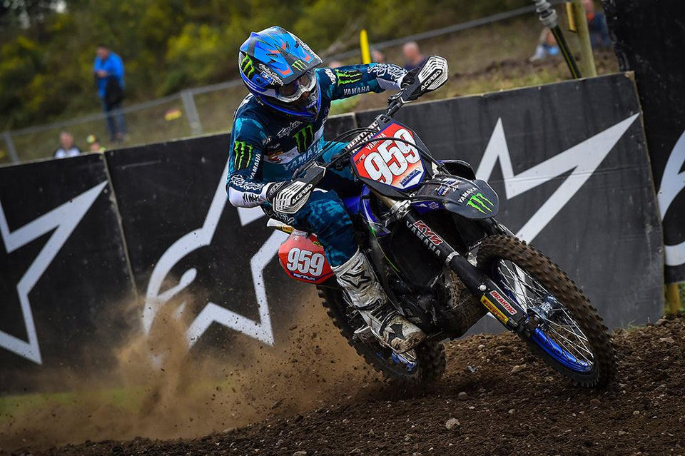 Alpinestars Podium Lock-Out mientras Maxime Renaux arrebata estrechamente la victoria de la carrera MX2 en Alemania