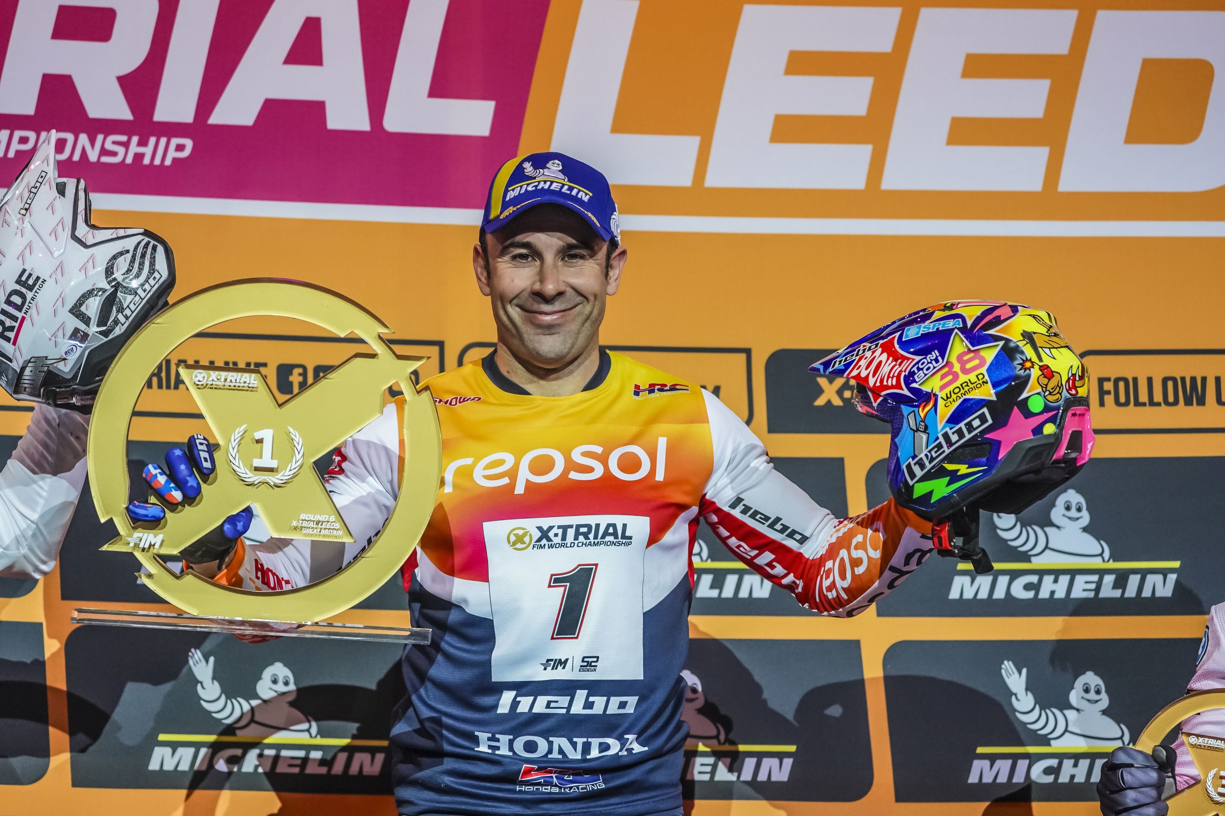 TONI BOU EXTENDS 2026 FIM X-TRIAL WORLD CHAMPIONSHIP LEAD WITH WIN AS JAIME BUSTO FINISHES THIRD IN LEEDS, UK