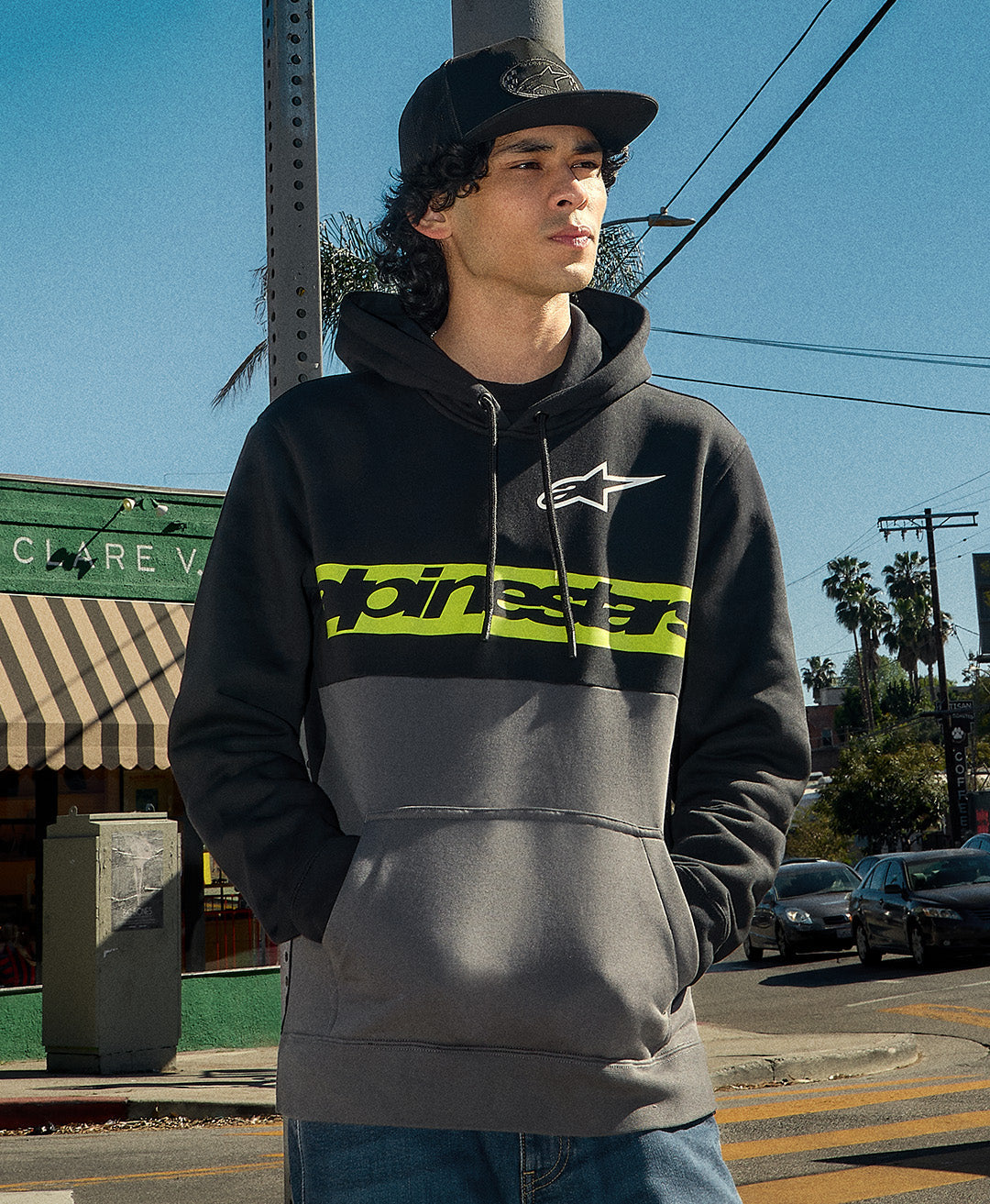 Sportswear Hoodies & Pullovers