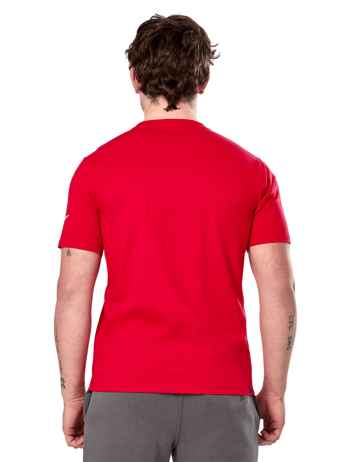 Alpinestars Linear Wordmark 2.0 CSF Tee, camiseta de manga corta, roja, vista trasera, rojo liso con pequeño logo blanco en la manga, diseño casual inspirado en el automovilismo