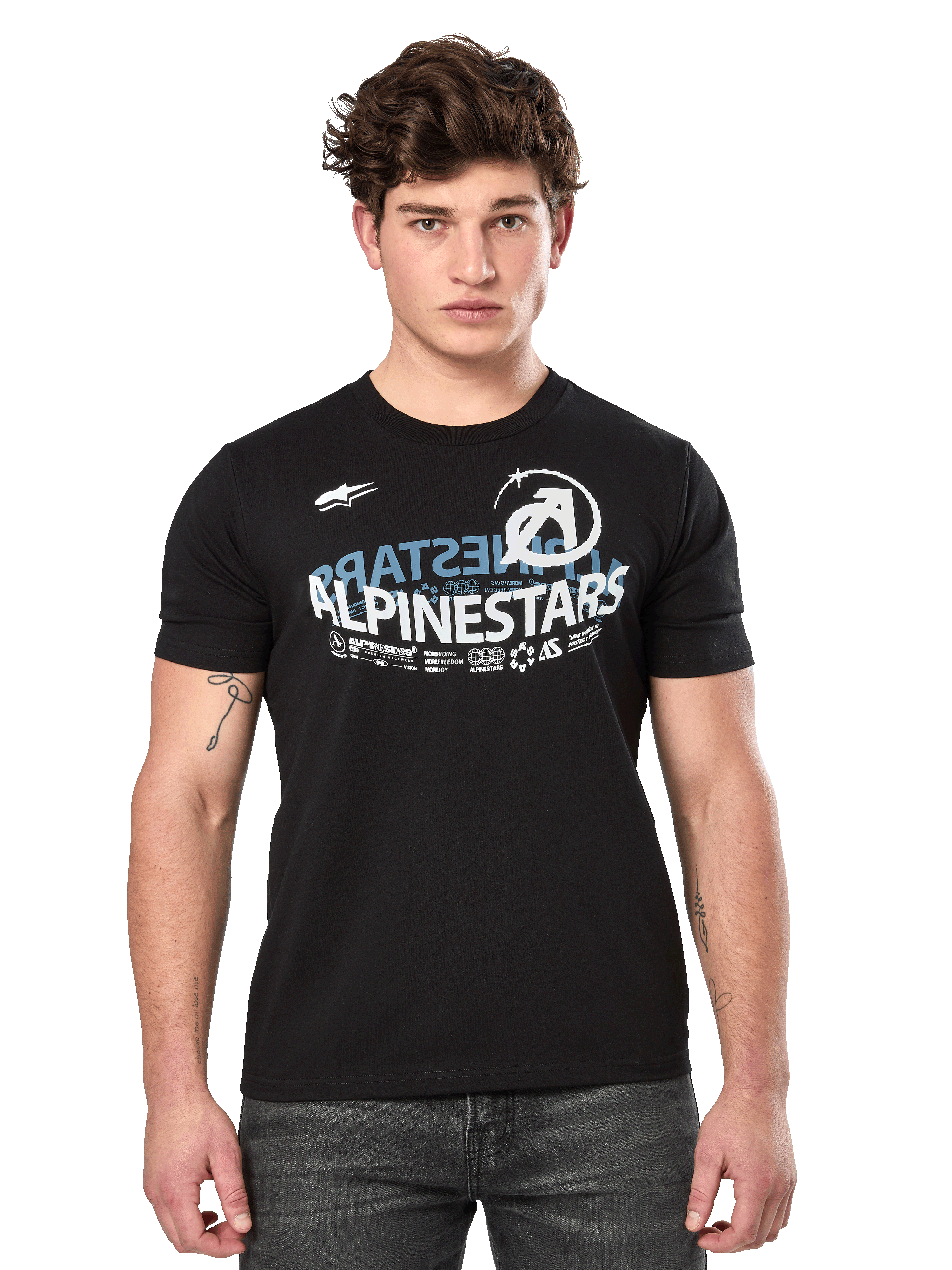 Alpinestars Semicircle CSF Tee, camiseta de manga corta, negra, gráfico curvado semicircular de Alpinestars en blanco y azul en el pecho, estilo casual de motorsport