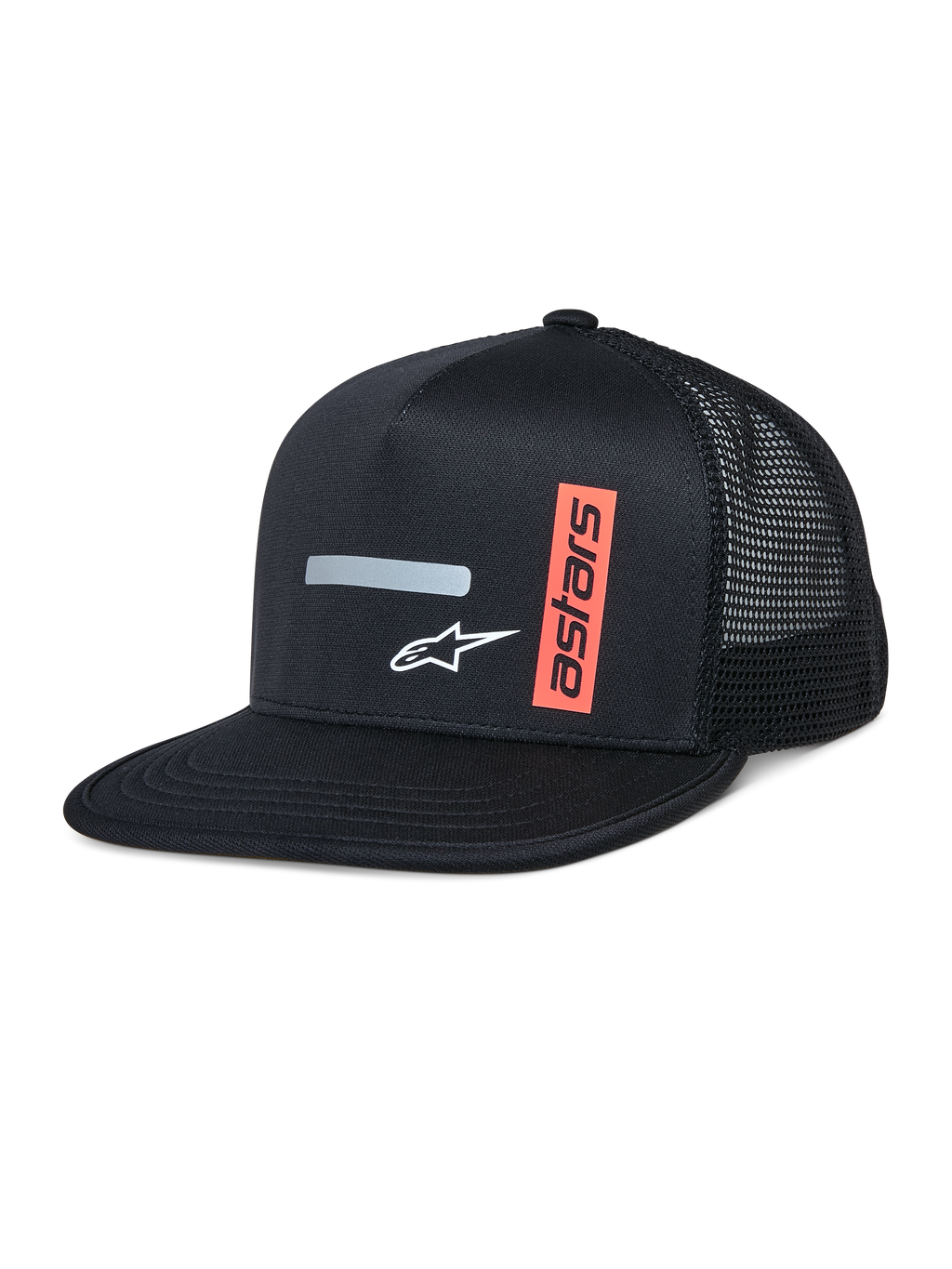 Gorra Trucker Alter de Alpinestars, gorra negra con corona estructurada y visera plana, parte trasera de malla transpirable, con una franja reflectante gris horizontal, logotipo A-star blanco y gráfico vertical de astars en naranja, estilo urbano casual inspirado en el automovilismo