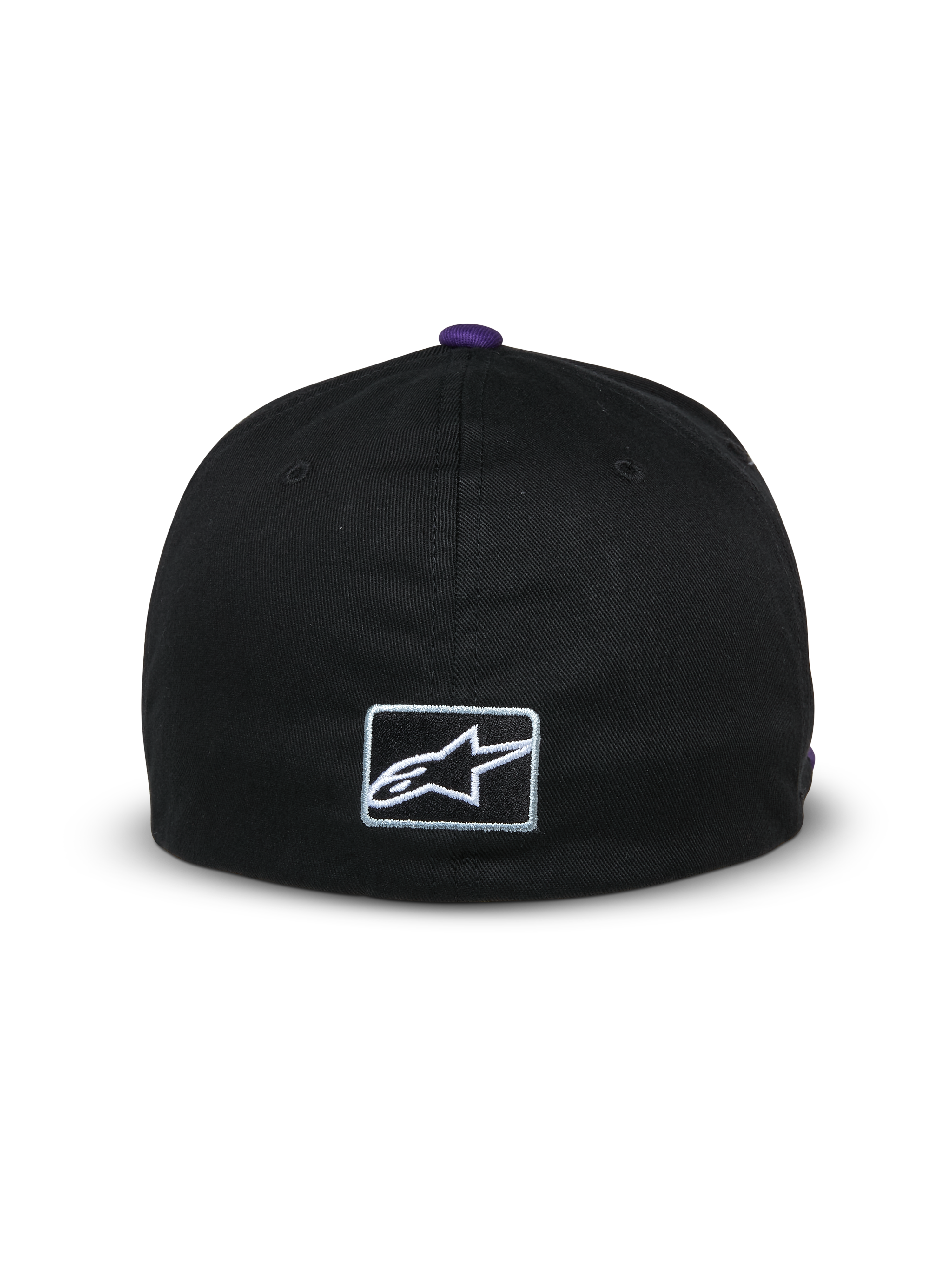 Gorra Alpinestars Franchise, vista trasera de una gorra de béisbol negra, botón morado en la parte superior, pequeño logo Astars bordado en blanco en la parte trasera, diseño de ajuste elástico flexible, estilo casual inspirado en el motociclismo