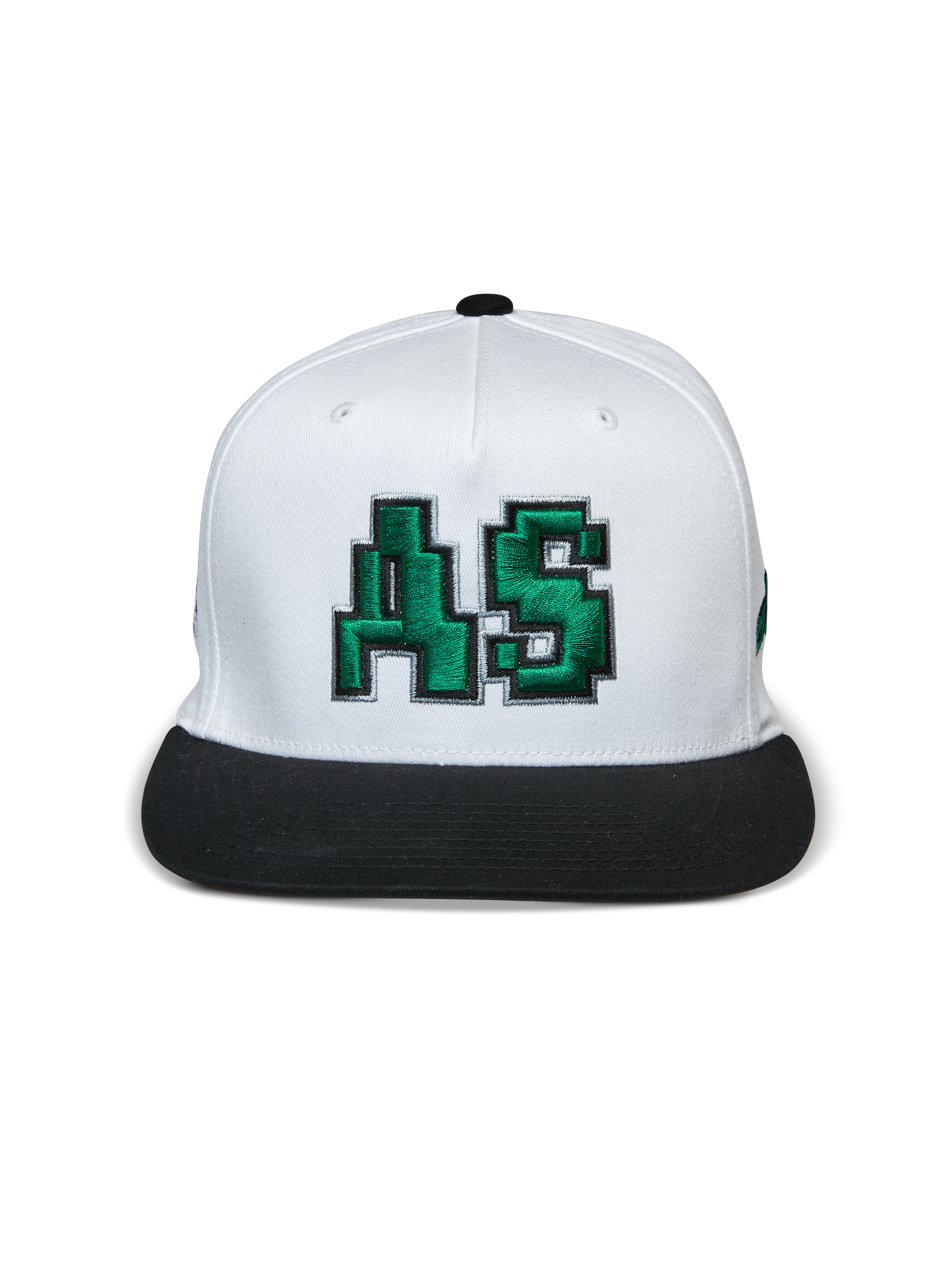 Gorra Alpinestars Franchise, gorra de visera plana, blanca y negra, logo AS bordado en 3D color verde en la parte frontal, corona estructurada con visera plana negra, accesorio casual inspirado en el automovilismo
