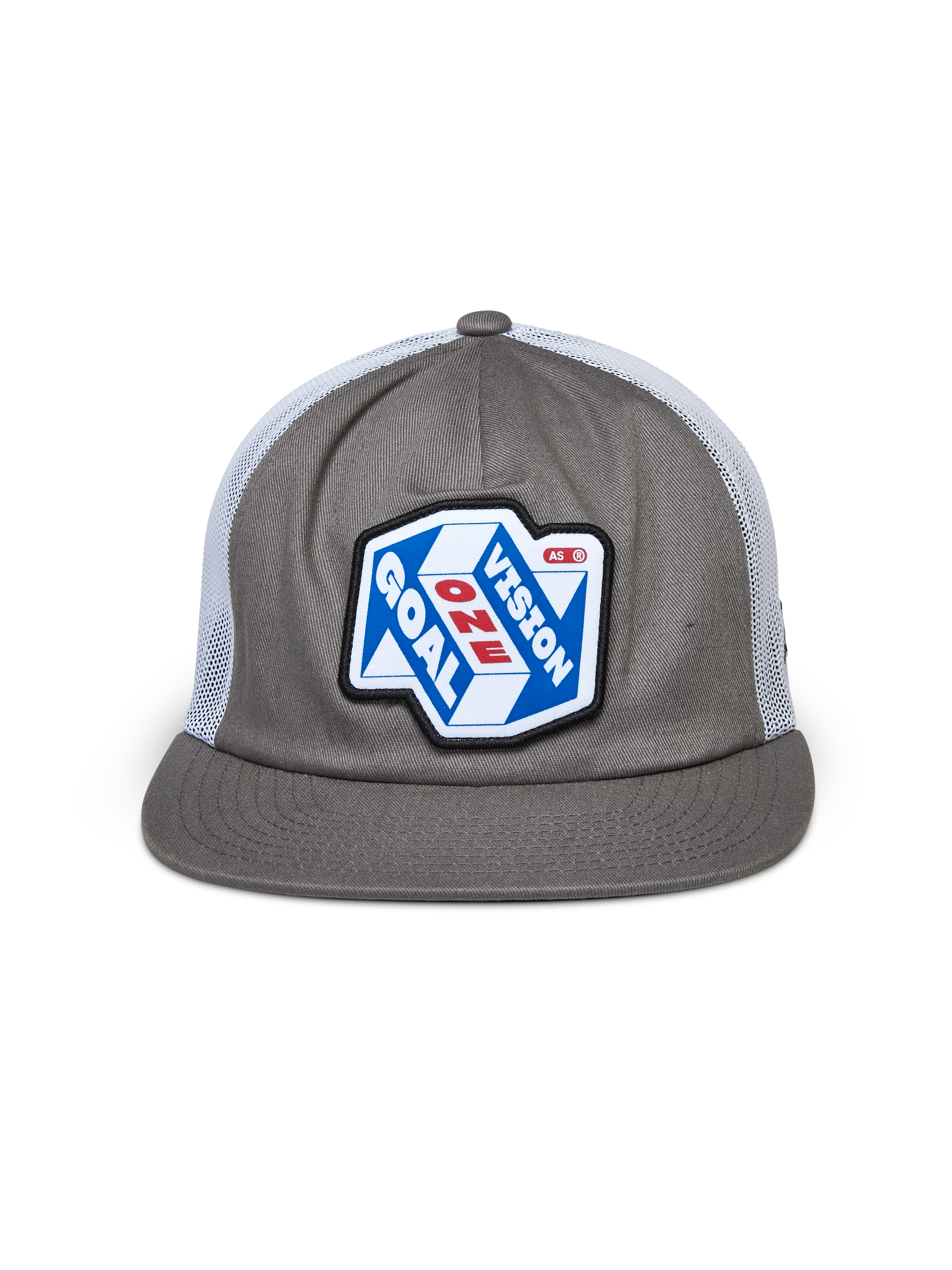 Gorra Trucker Alpinestars That Way, gris y blanca, corona estructurada con visera plana y parte trasera de malla blanca, con un parche frontal grande con el gráfico 'One Goal One Vision', estilo casual streetwear de automovilismo