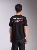 Camiseta Alpinestars Lanes CSF, camiseta de manga corta, negra, vista trasera con logotipo blanco de Alpinestars y estrella Astars con rayas rojas y amarillas, ropa urbana casual de estilo motor