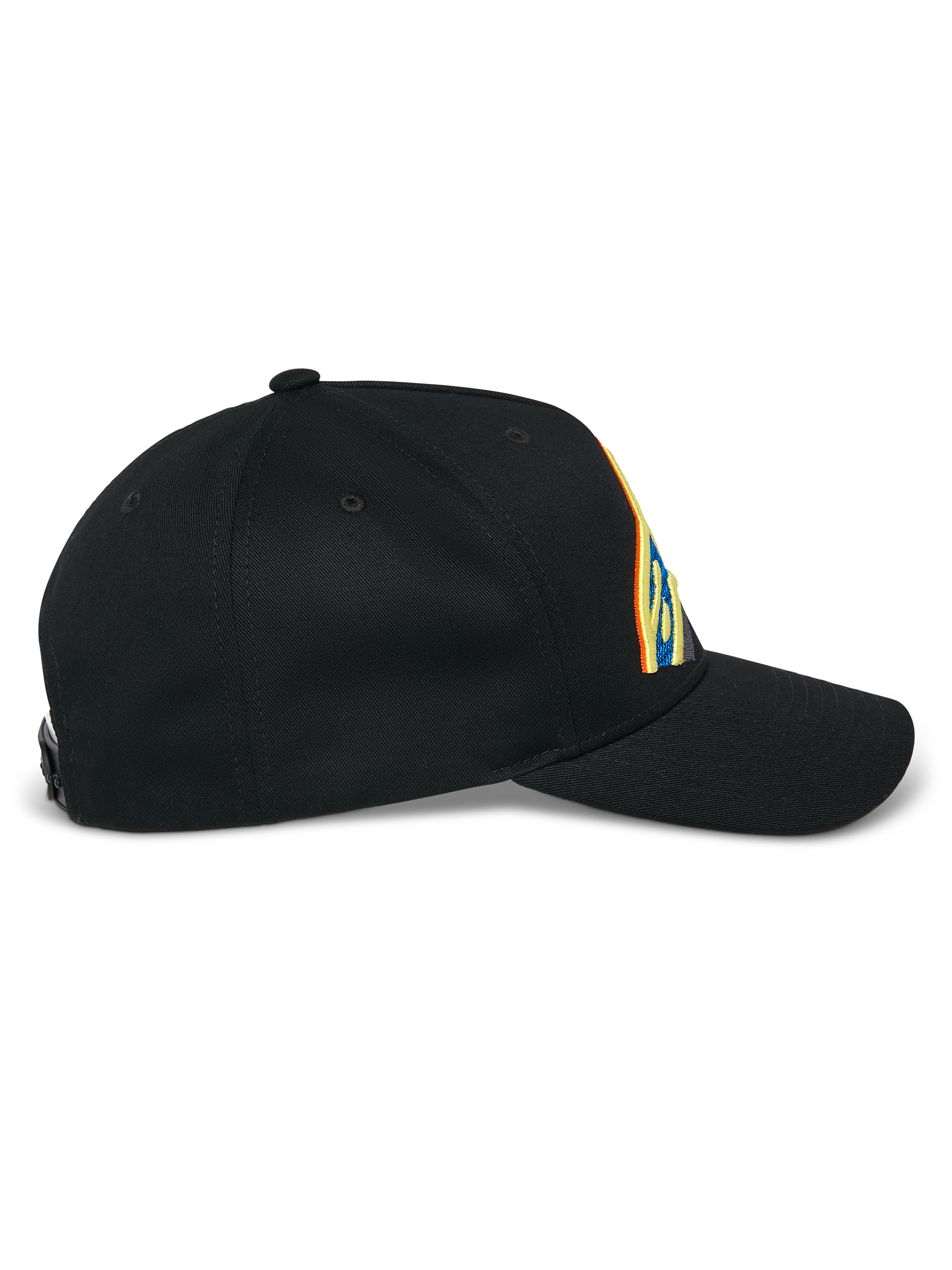 Gorra Alpinestars Lucid Snapback, negra, vista de perfil lateral, visera curva con corona estructurada, con bordado del logotipo en múltiples colores vibrantes, tejido de sarga 100% algodón.