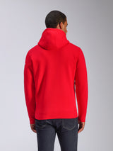 Alpinestars Frontal Hoodie, sudadera con capucha de forro polar, roja, vista trasera que muestra la capucha con cordón y dobladillo de canalé, pequeño logotipo blanco en la manga, ropa urbana casual inspirada en el automovilismo