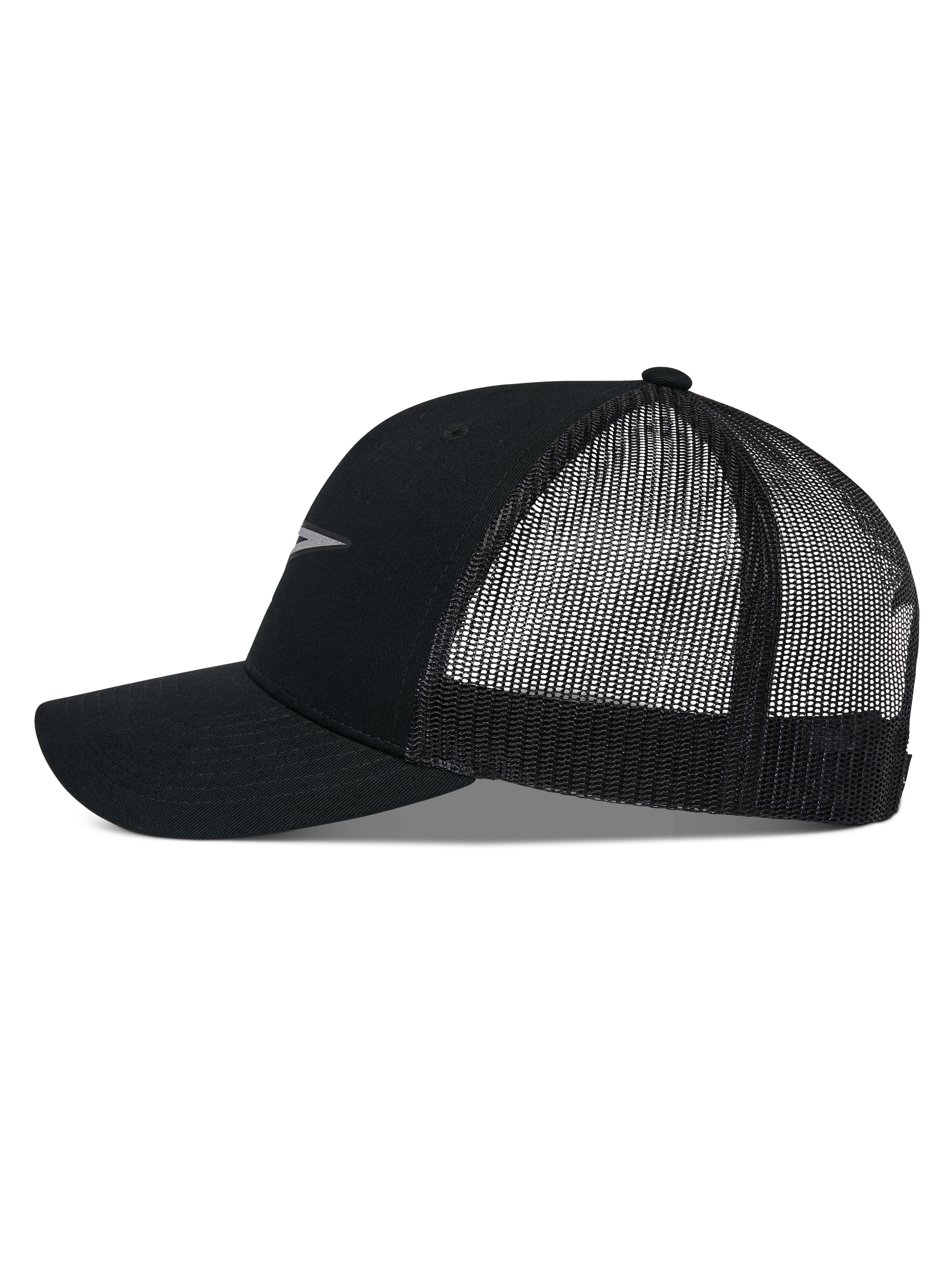 Gorra Trucker Alpinestars Reflect Ageless, perfil lateral, negra, visera curva con corona estructurada, paneles de malla transpirable en la parte posterior, detalle de logotipo reflectante, accesorio casual de estilo motorsport