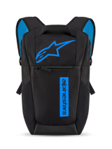 Mochila Alpinestars Defcon V3, negra y azul, mochila pequeña de uso diario con logotipo Astars azul brillante y marca vertical, bolsillo frontal con cremallera, correas acolchadas para los hombros con malla de aire azul, material de poliéster 600D duradero