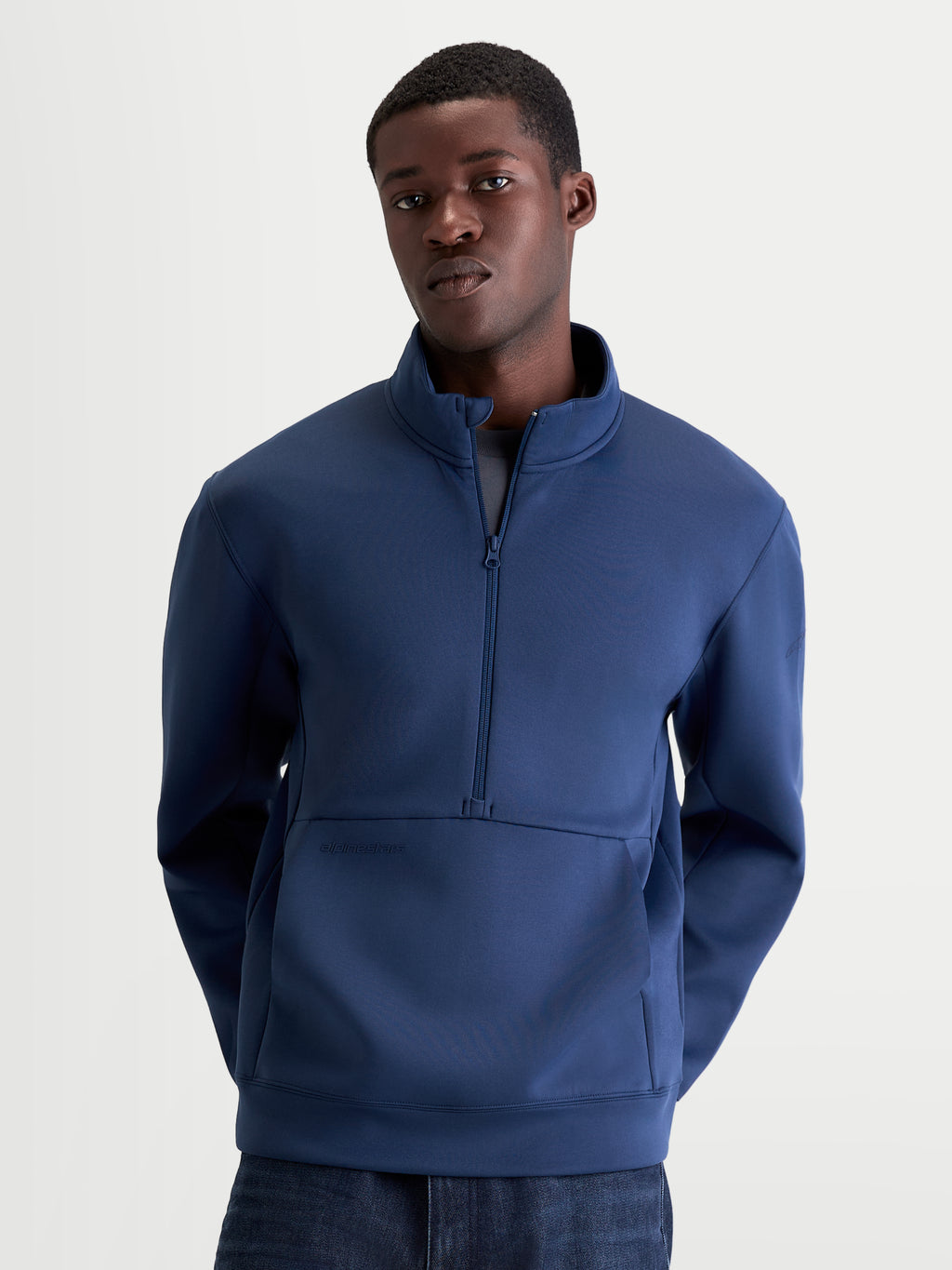 Alpinestars Sudadera Apera Half-Zip, sudadera de media cremallera para hombre, azul acero, con bolsillo canguro y logotipos tonales, ropa deportiva de forro polar para un estilo casual