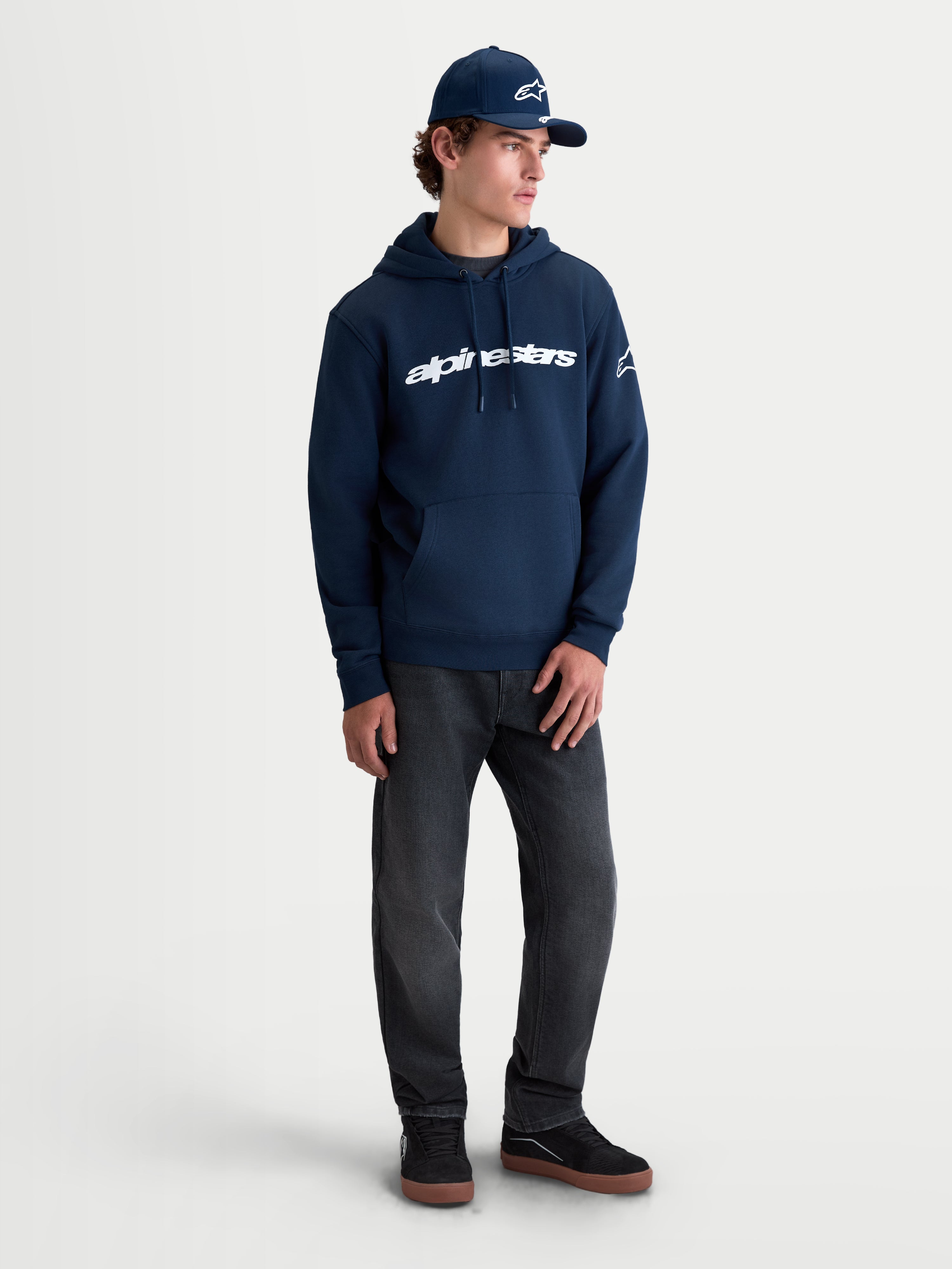 Alpinestars sudadera con capucha Race Wordmark, sudadera de forro polar tipo pulóver para hombre, azul marino y blanco, con logotipo frontal y capucha forrada, estilo motorsport casual