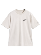 Alpinestars Mandate Oversized CSF Tee, camiseta de mangas cortas, color beige arena, logotipo de Astars negro en relieve en el pecho, ropa deportiva de estilo casual
