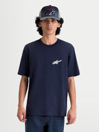 Alpinestars Meteor CSF, camiseta de mangas cortas para hombre, azul marino con logotipo Astars blanco pequeño en el pecho, vista frontal en modelo, estilo casual y deportivo, confeccionada en mezcla de algodón y poliéster