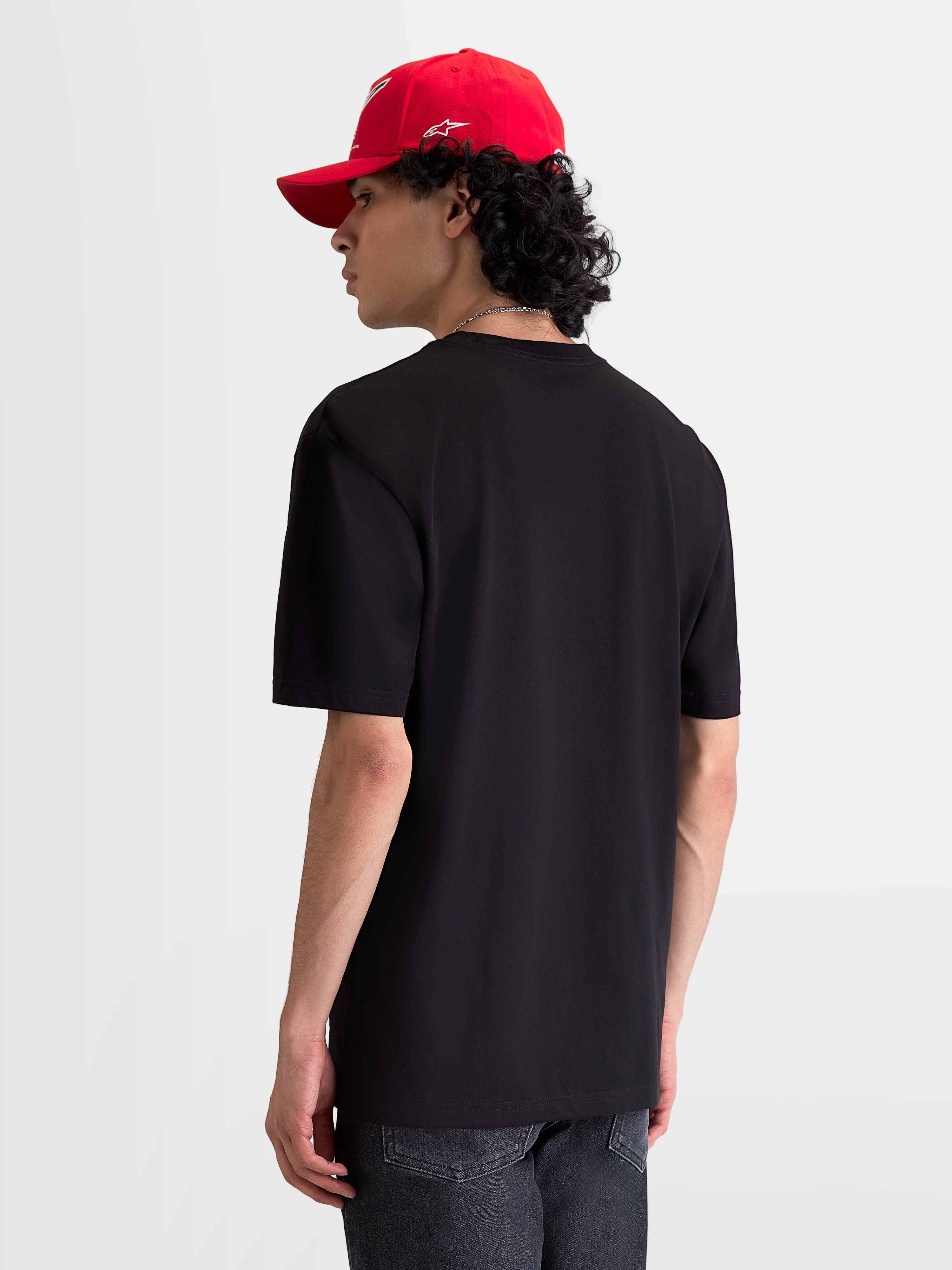 Alpinestars camiseta Elliptogrit CSF, camiseta de mangas cortas para hombre, negra, mezcla de algodón y poliéster, vista posterior en modelo, ropa deportiva casual