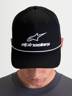 Alpinestars Gorra Combo Logo Snapback, gorra de estilo motorsport y casual, unisex, negra y blanca, con logotipo Astars bordado y cordón decorativo blanco en la visera curva, construcción de sarga de algodón premium.
