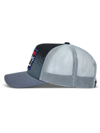 Alpinestars Gravel gorra con visera, gorra de estilo trucker gris y negra con malla blanca y estampado de textura de grava.