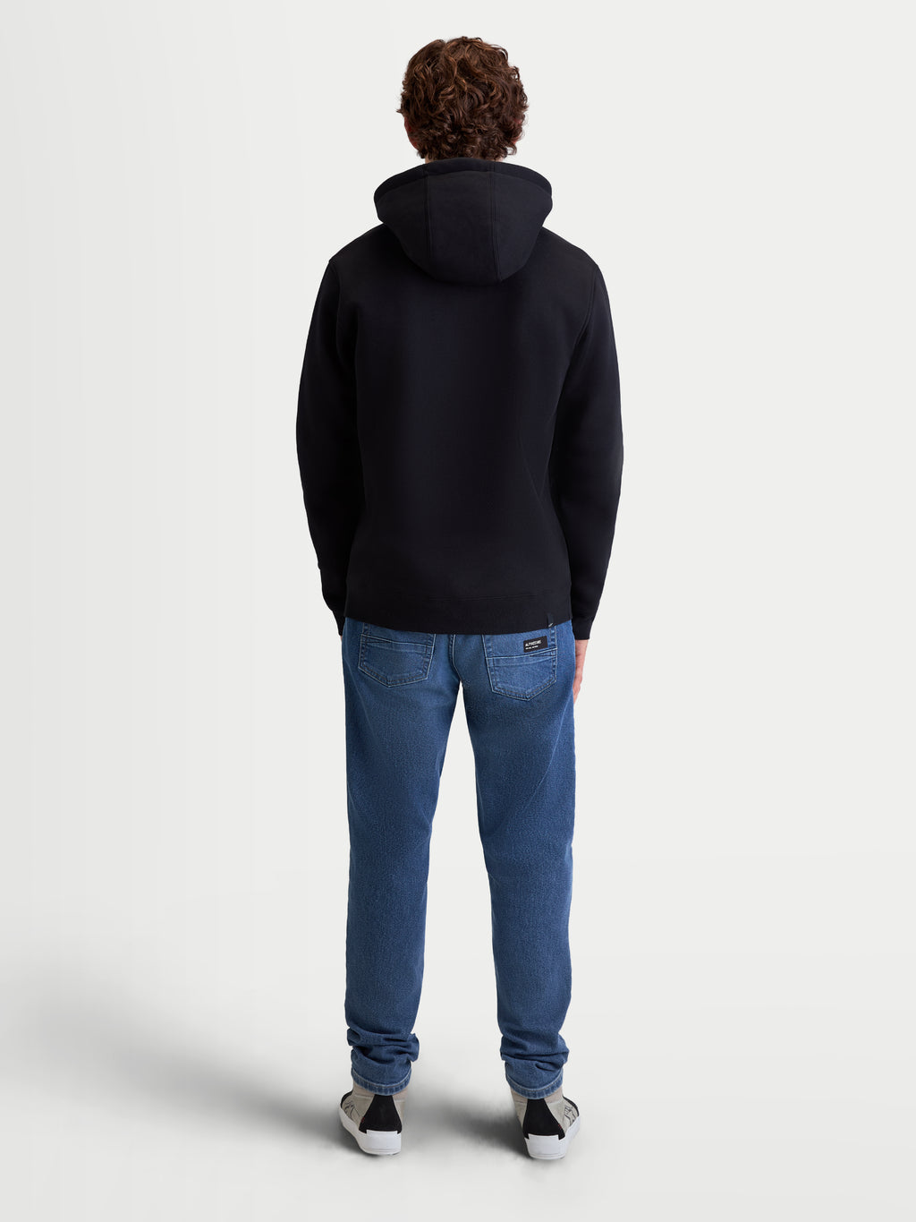 Alpinestars sudadera con capucha Ageless V3, ropa deportiva de estilo casual para hombre, vista de espalda, negra, confeccionada en forro polar de algodón y poliéster reciclado, con capucha forrada y puños de canalé