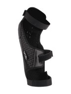 Protectores de rodilla y espinilla Alpinestars Bionic Plus, negros, vista interior con acolchado de malla 3D y sistema de doble correa, construcción ergonómica asimétrica para protección en motocross y MTB