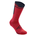 Alpinestars Merino Socks 24, calcetines de ciclismo, rojos y negros, construcción de una sola capa de lana merino, con el logotipo de Alpinestars en negro en el pie y un puño negro con la marca en rojo