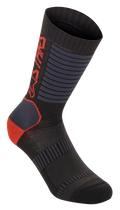 Alpinestars Paragon Lite Socks 19, calcetines técnicos de ciclismo, negro con detalles en rojo brillante y gris, longitud de 19 cm a media pantorrilla, con paneles de malla transpirable, textura acanalada para mayor elasticidad y talón reforzado